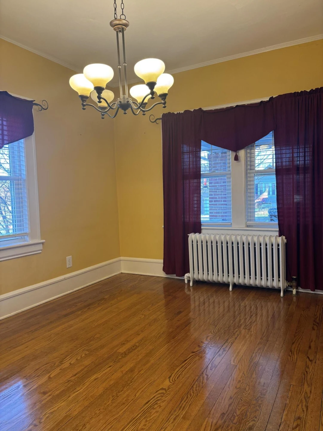 2529 Oregon AVE - Photo 10