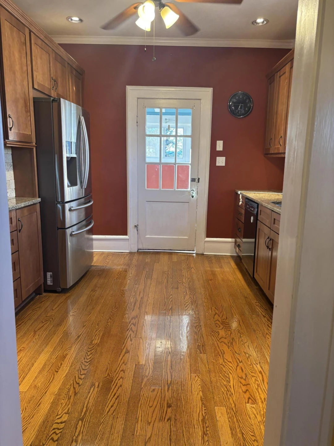 2529 Oregon AVE - Photo 11