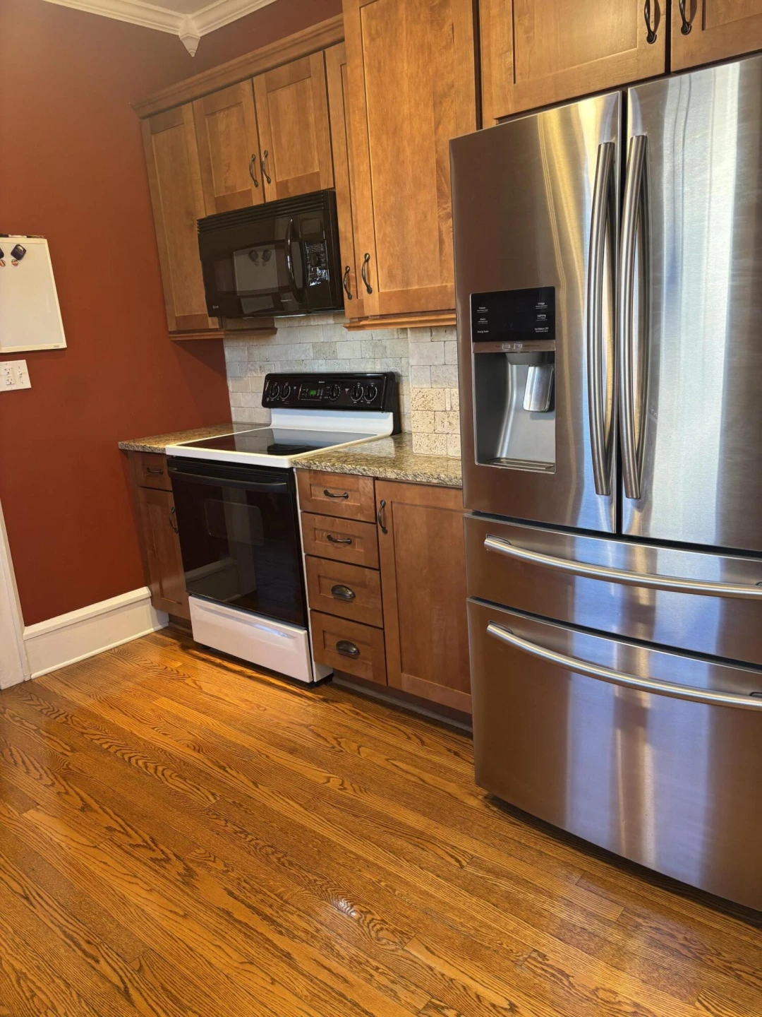 2529 Oregon AVE - Photo 13