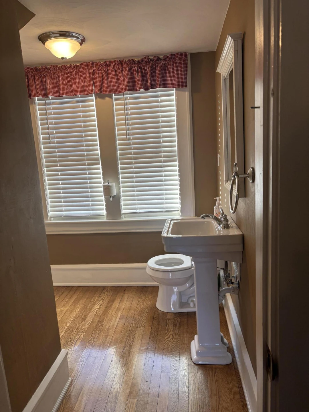 2529 Oregon AVE - Photo 15