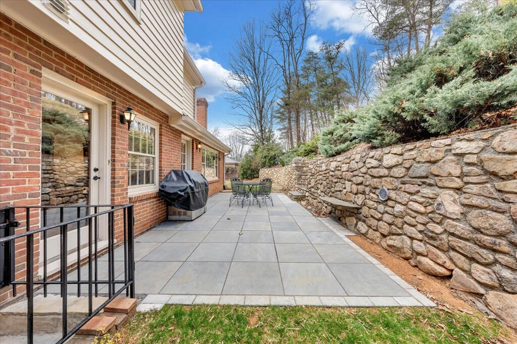 415 Willow Oak DR - Photo 28