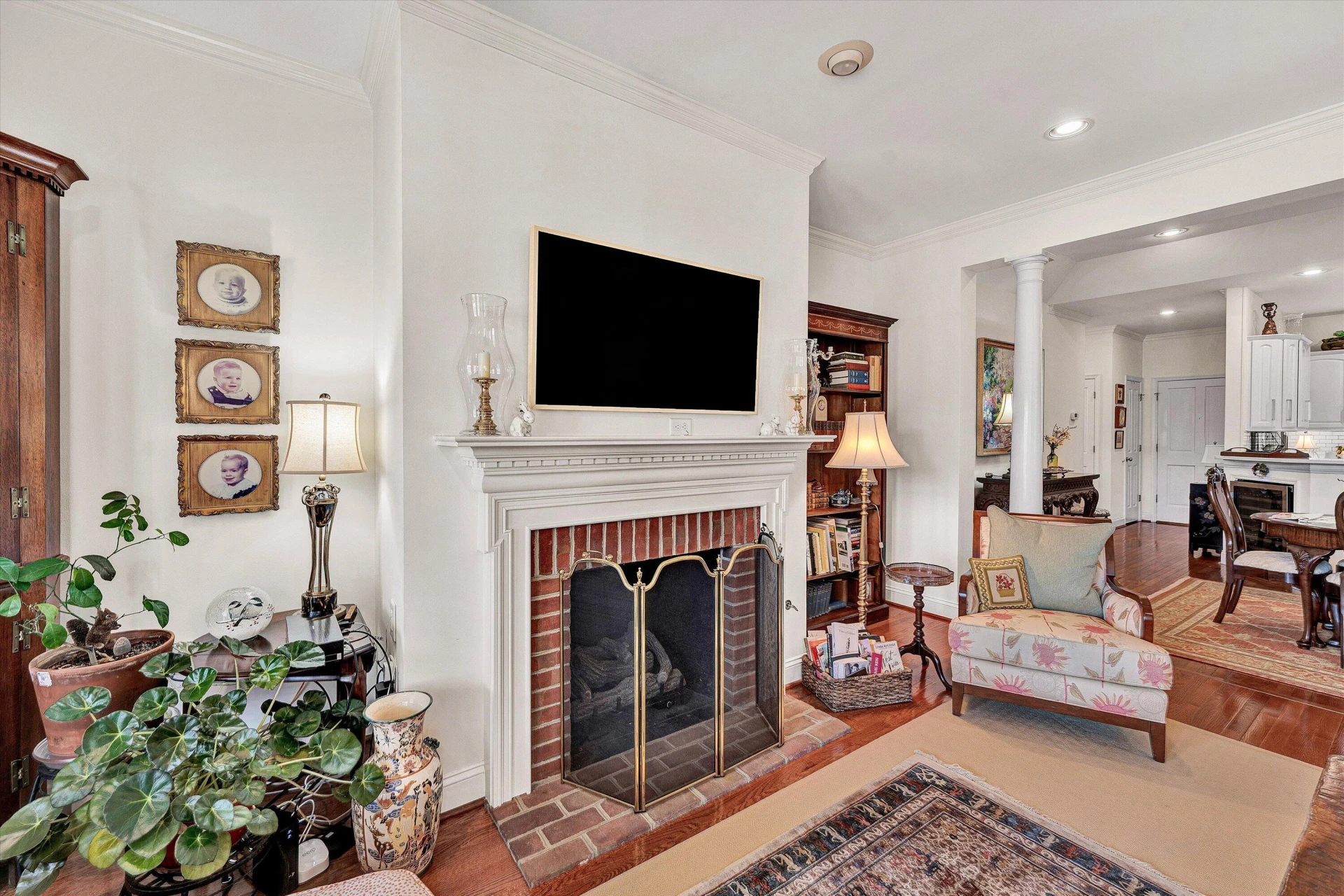 74 Village Green DR - Photo 16