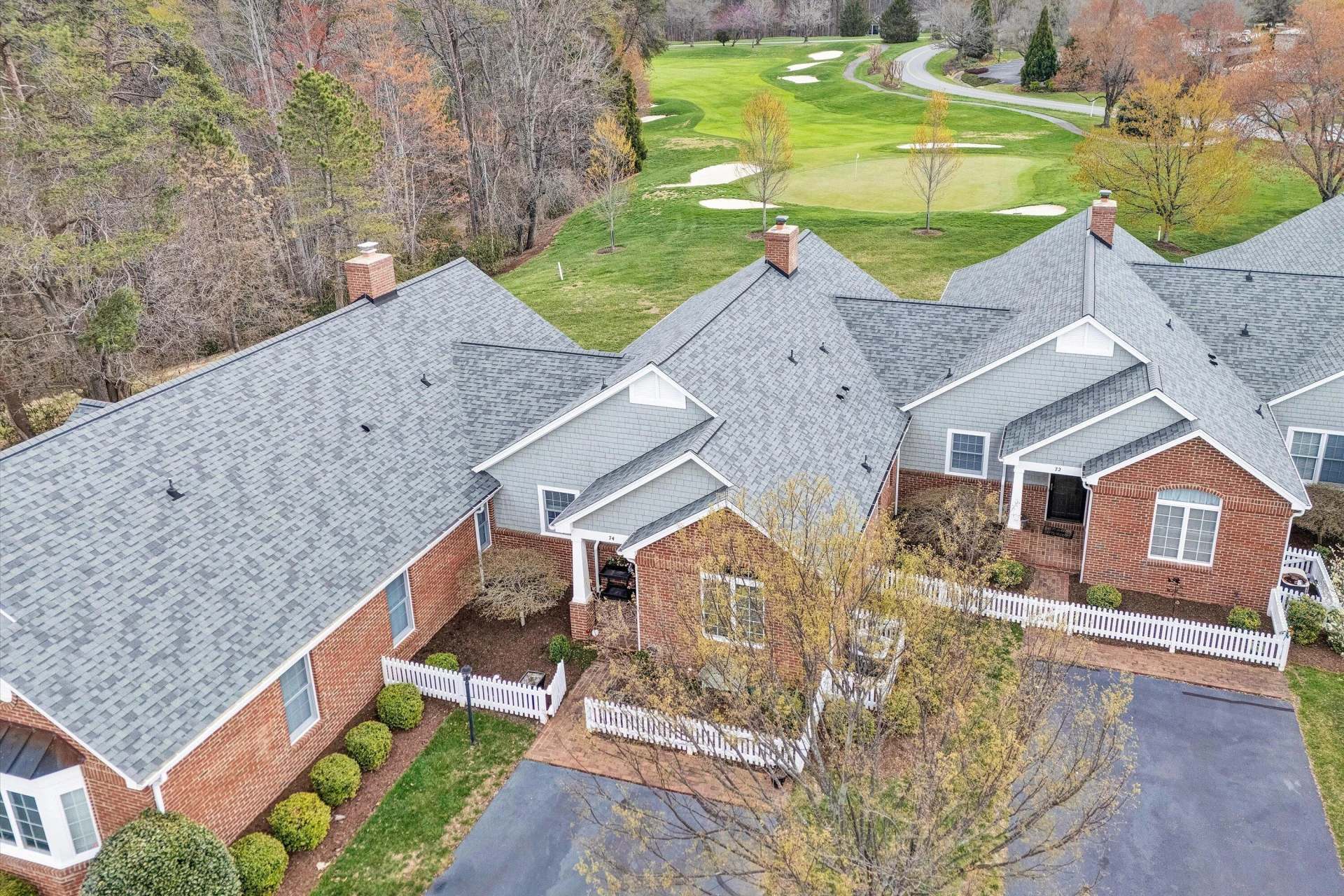 74 Village Green DR - Photo 3