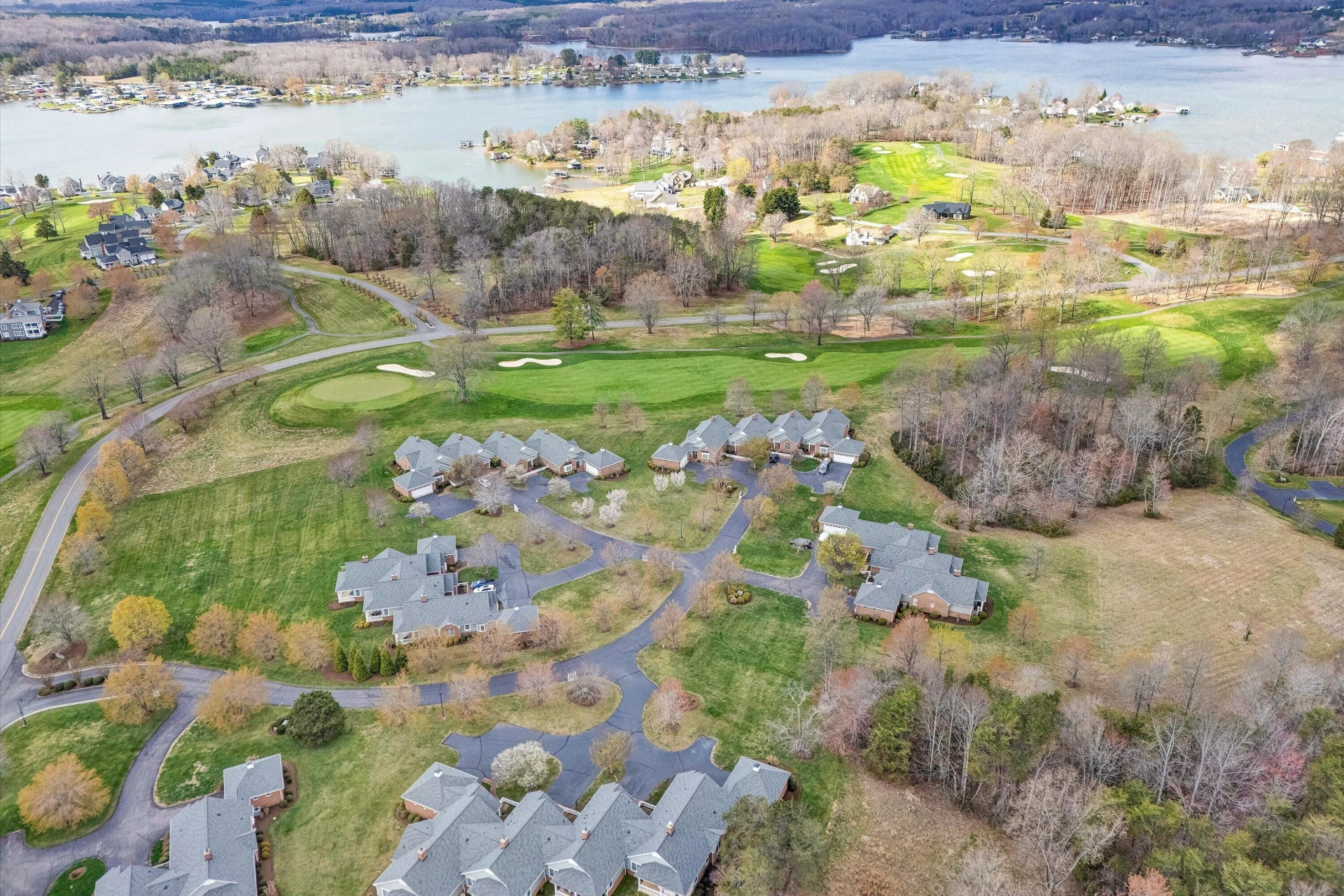 74 Village Green DR - Photo 34