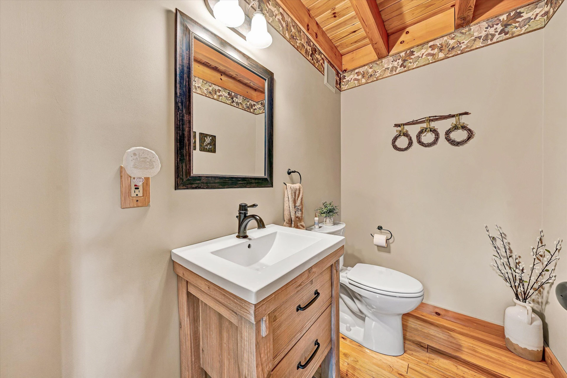 942 Vista PKWY - Photo 28