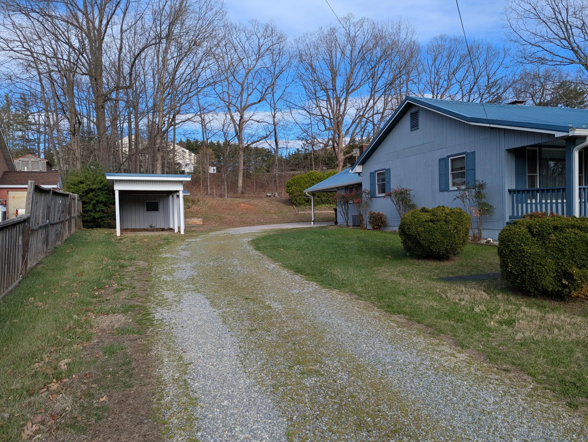45 Meadow View AVE - Photo 2