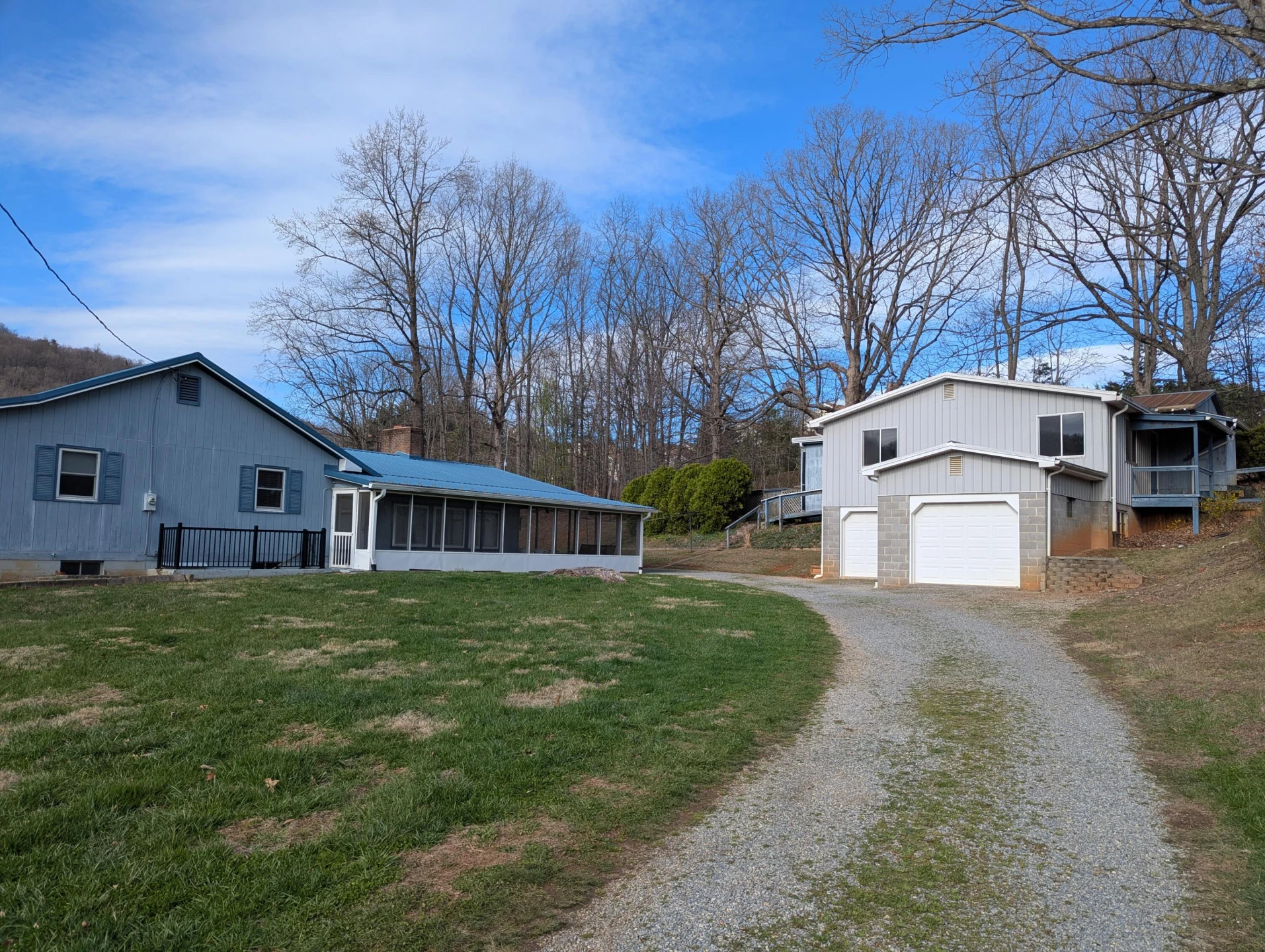 45 Meadow View AVE - Photo 3