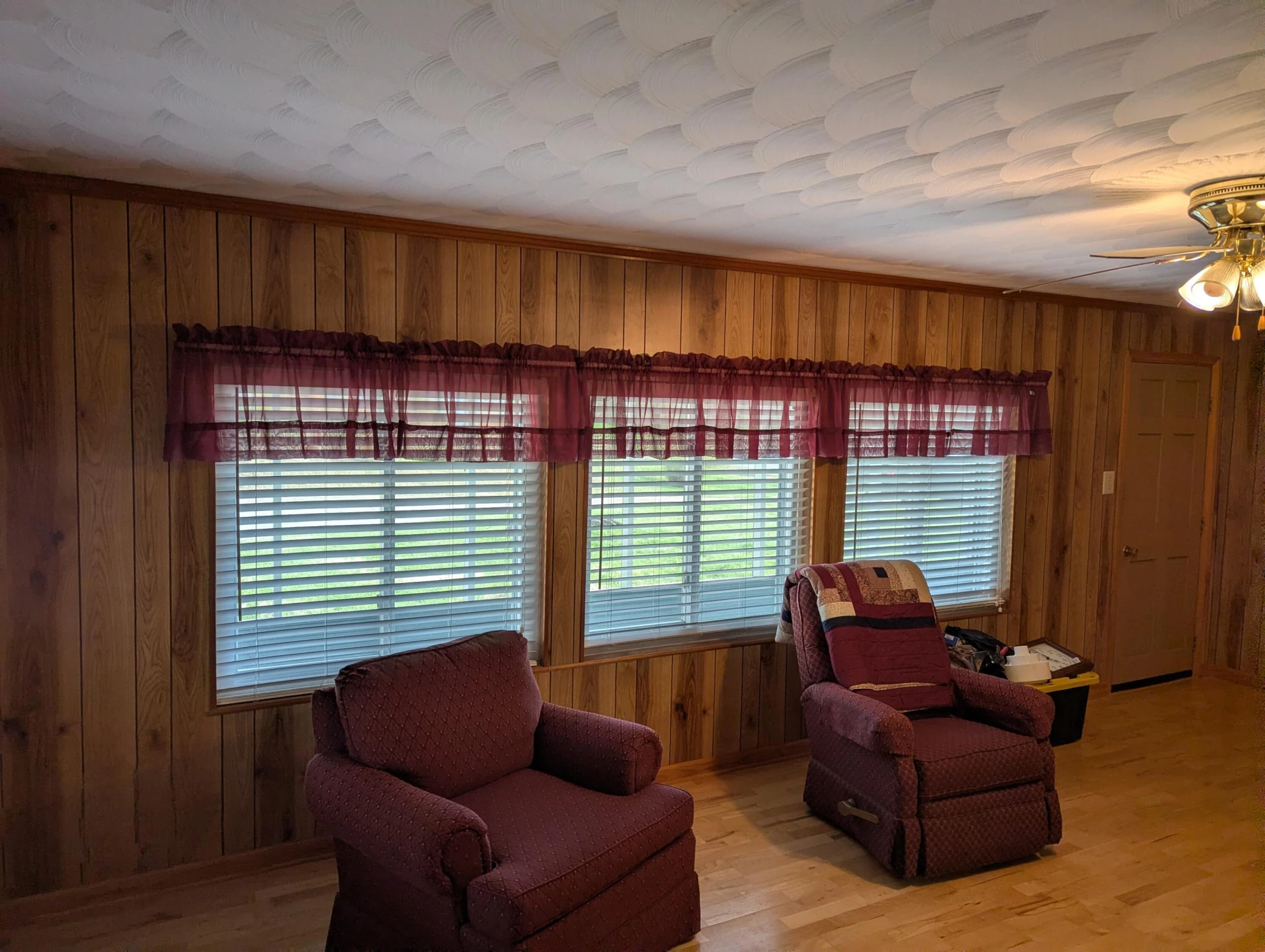 45 Meadow View AVE - Photo 9