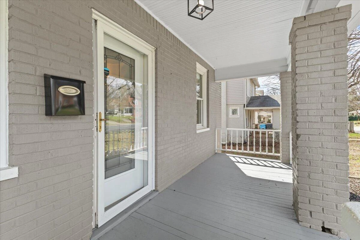 2622 Tillett RD - Photo 2