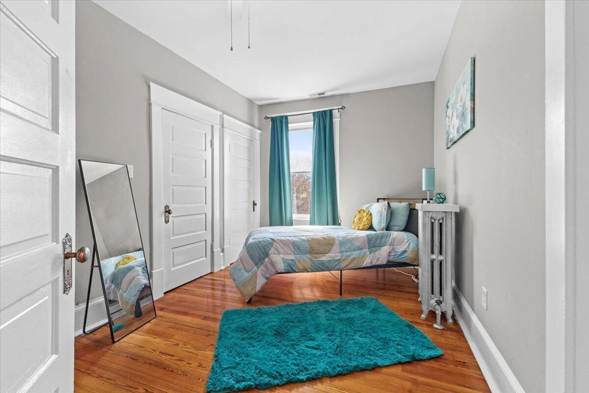 1825 Cambridge AVE - Photo 21