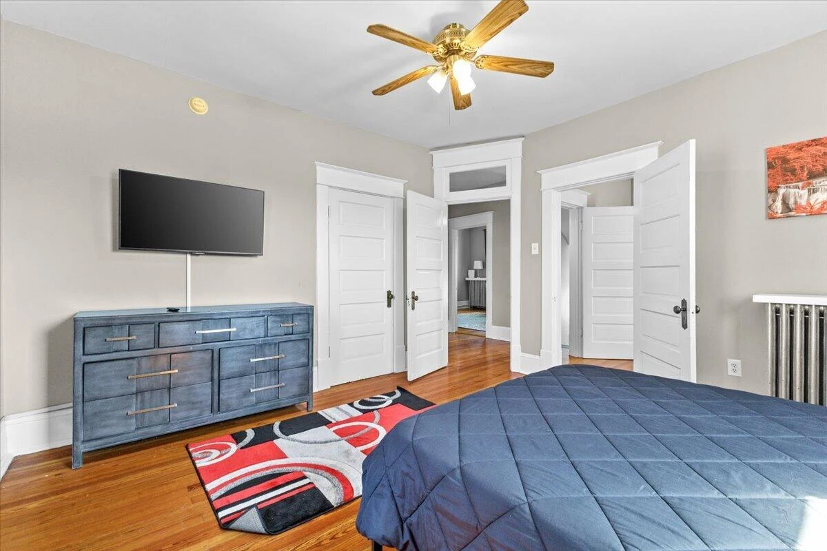 1825 Cambridge AVE - Photo 24