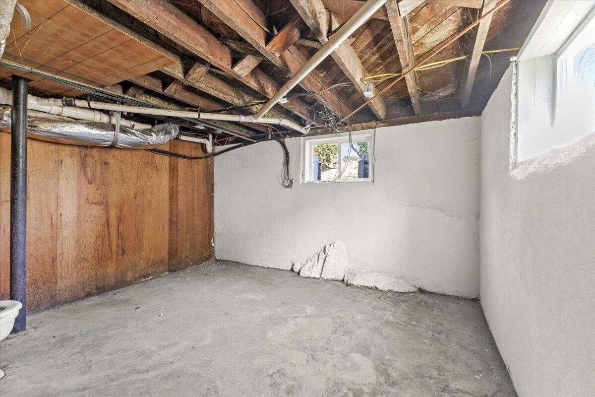 1825 Cambridge AVE - Photo 37