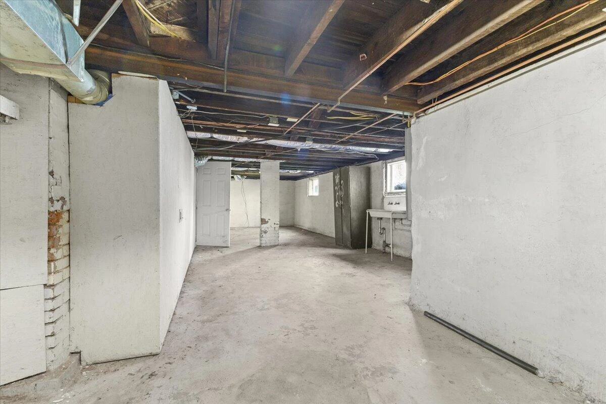1825 Cambridge AVE - Photo 39