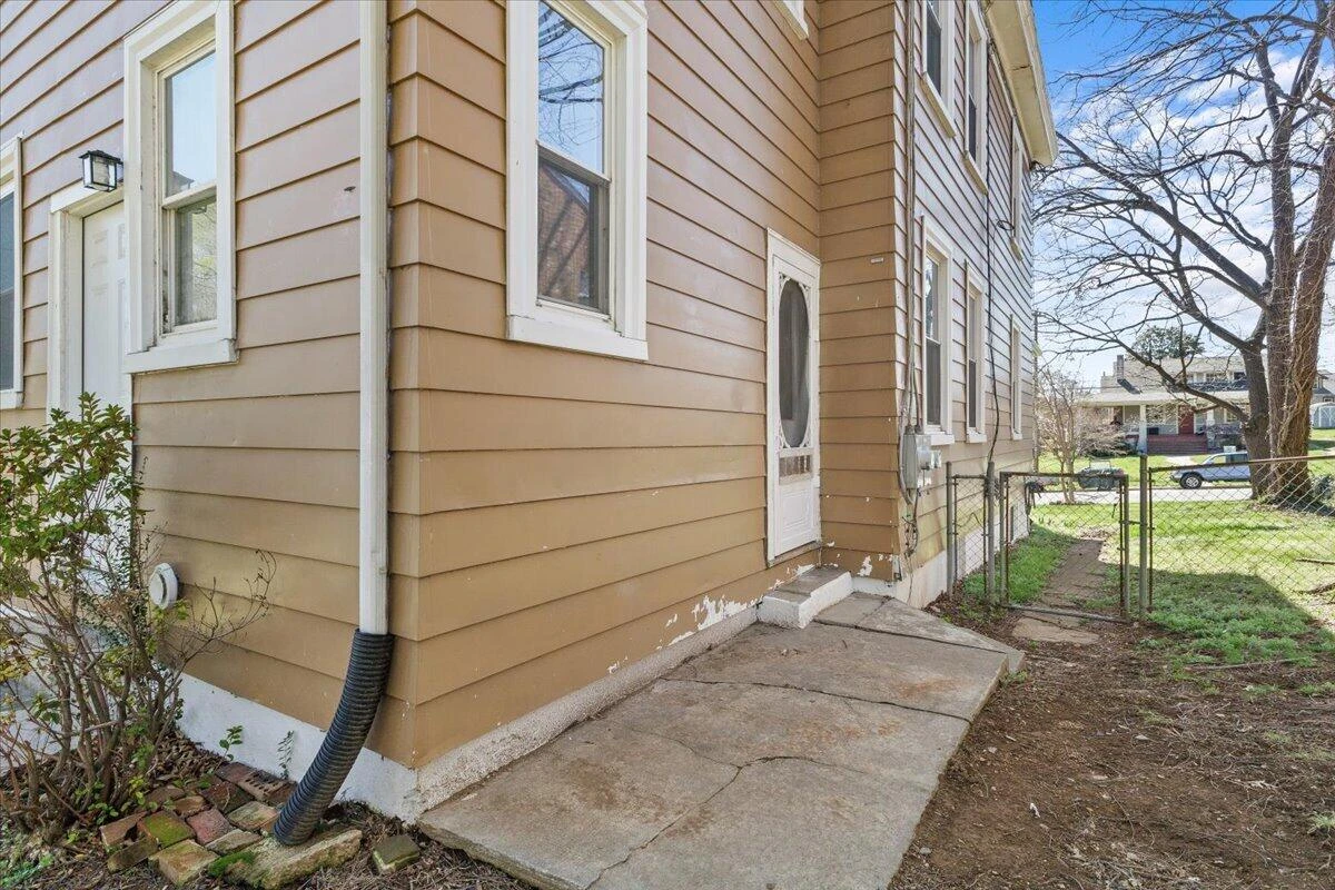 1825 Cambridge AVE - Photo 41