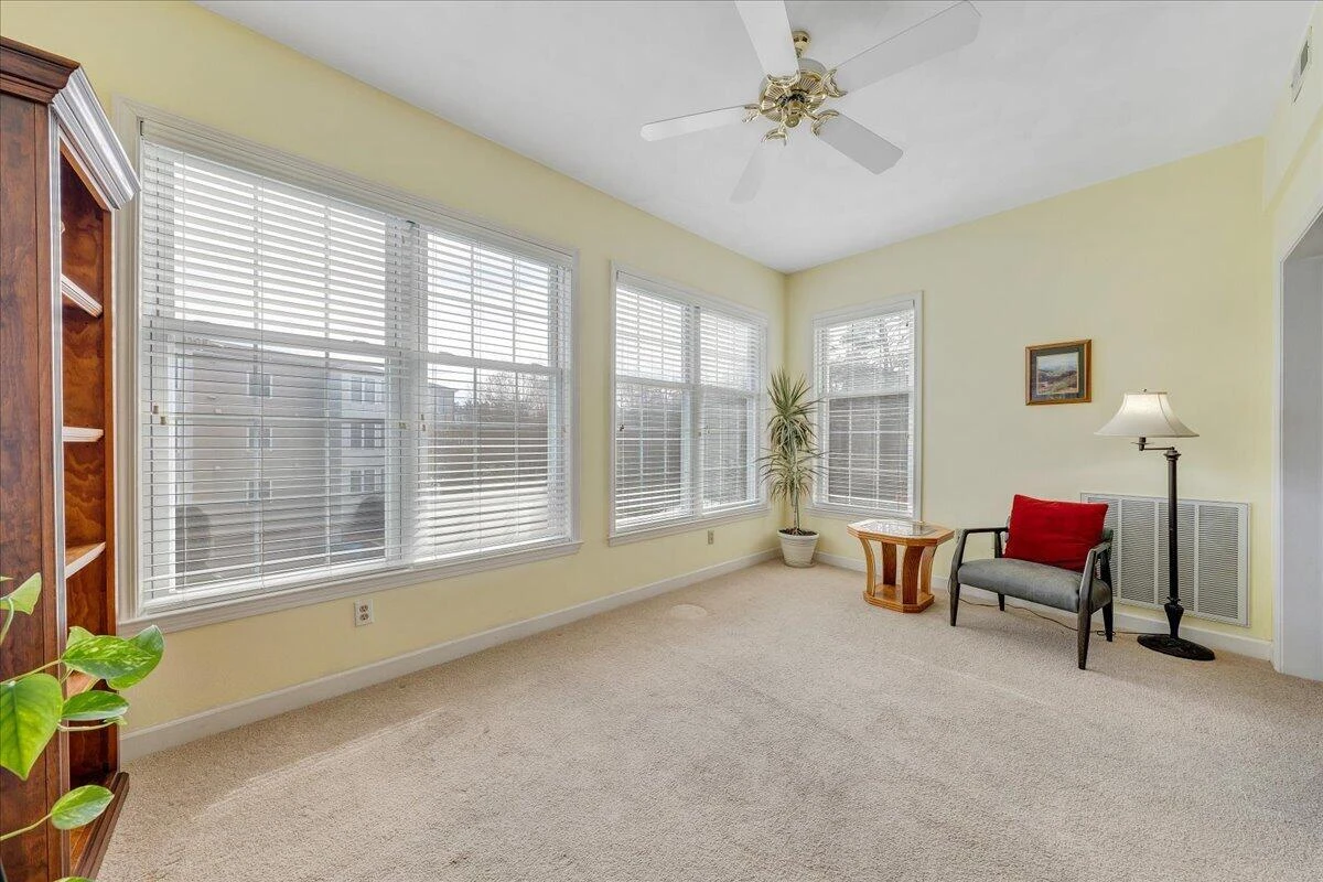 4865 Glen Ivy LN #APT 208 - Photo 7
