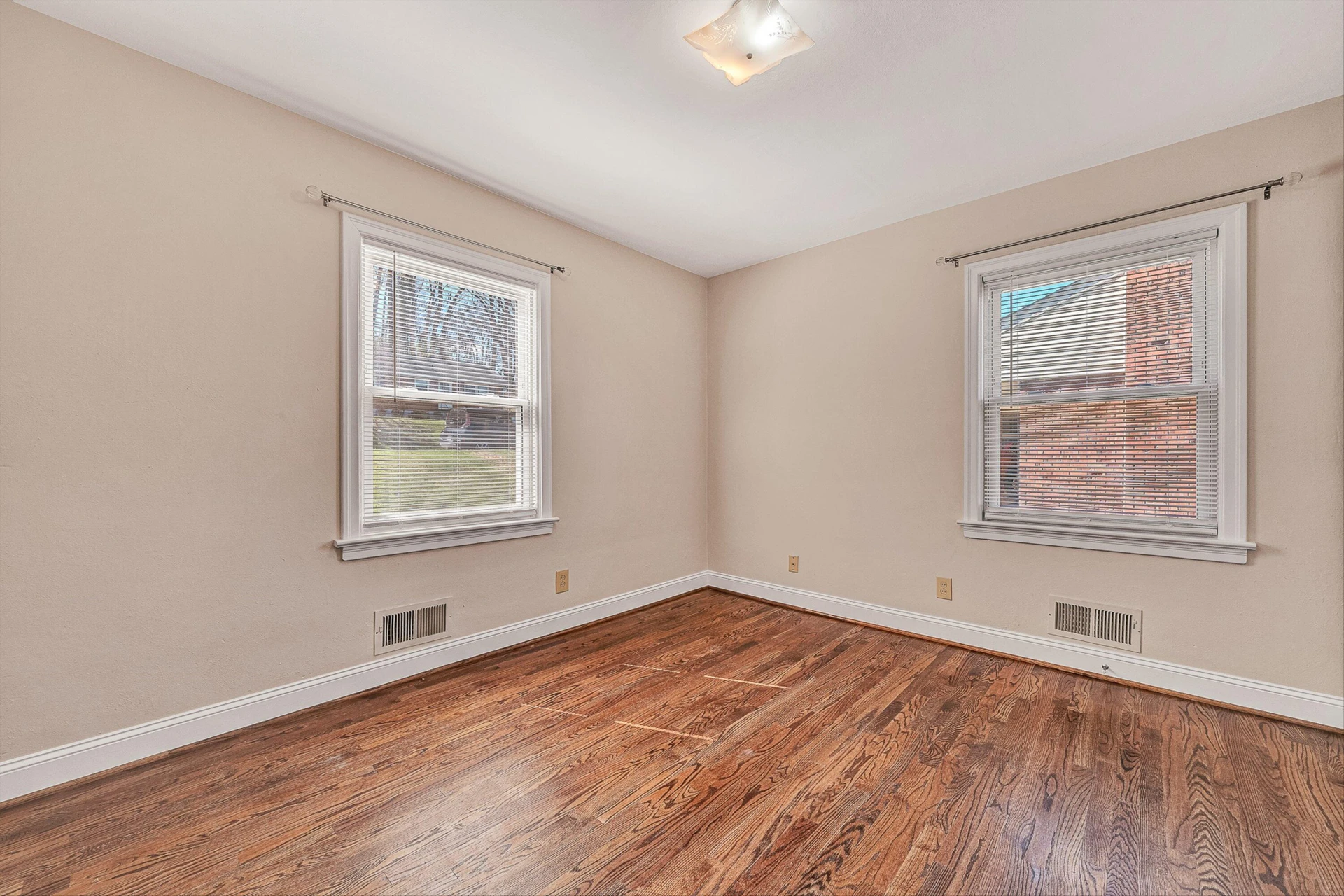 1013 Gardens RD - Photo 18