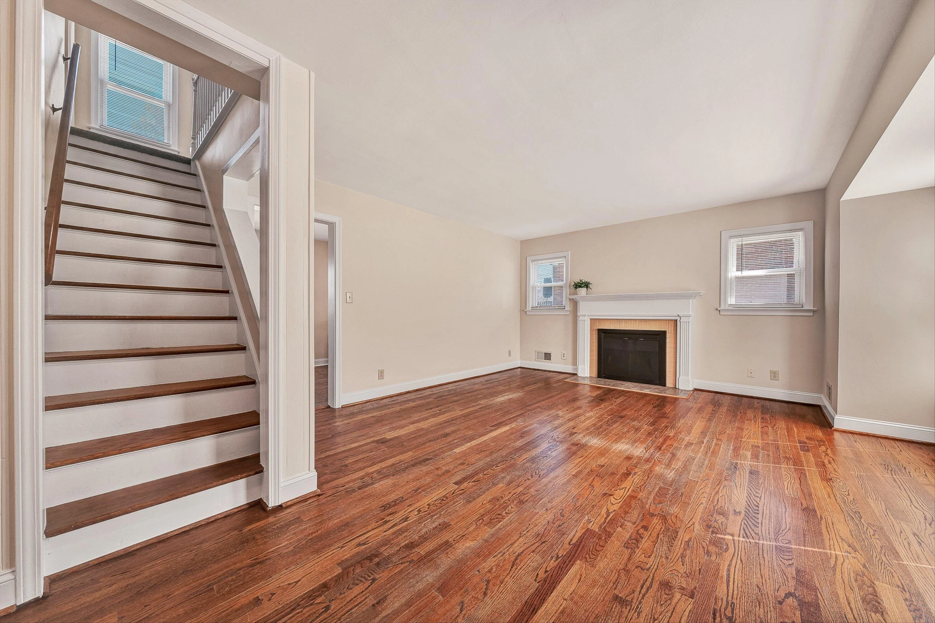 1013 Gardens RD - Photo 10