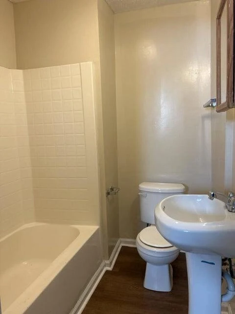 711 McDowell AVE - Photo 6