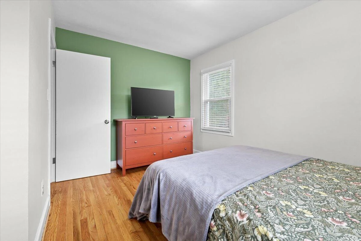 2025 Wayne ST - Photo 15