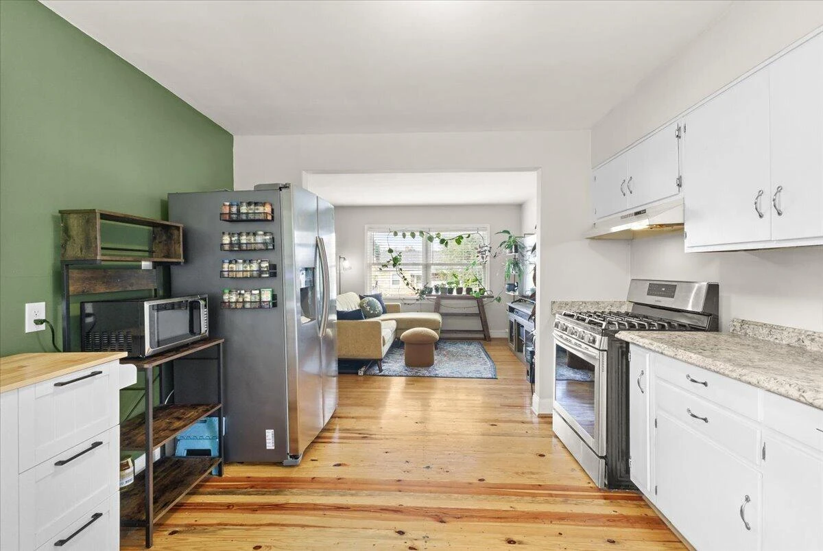 2025 Wayne ST - Photo 11