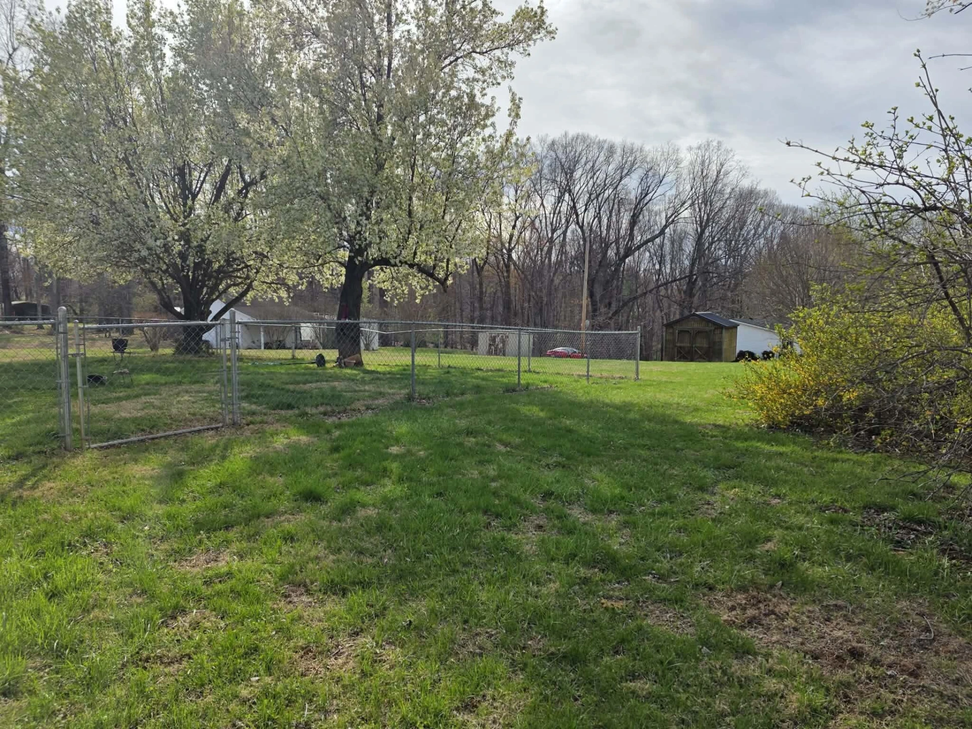 690 SCUFFLING HILL RD - Photo 2