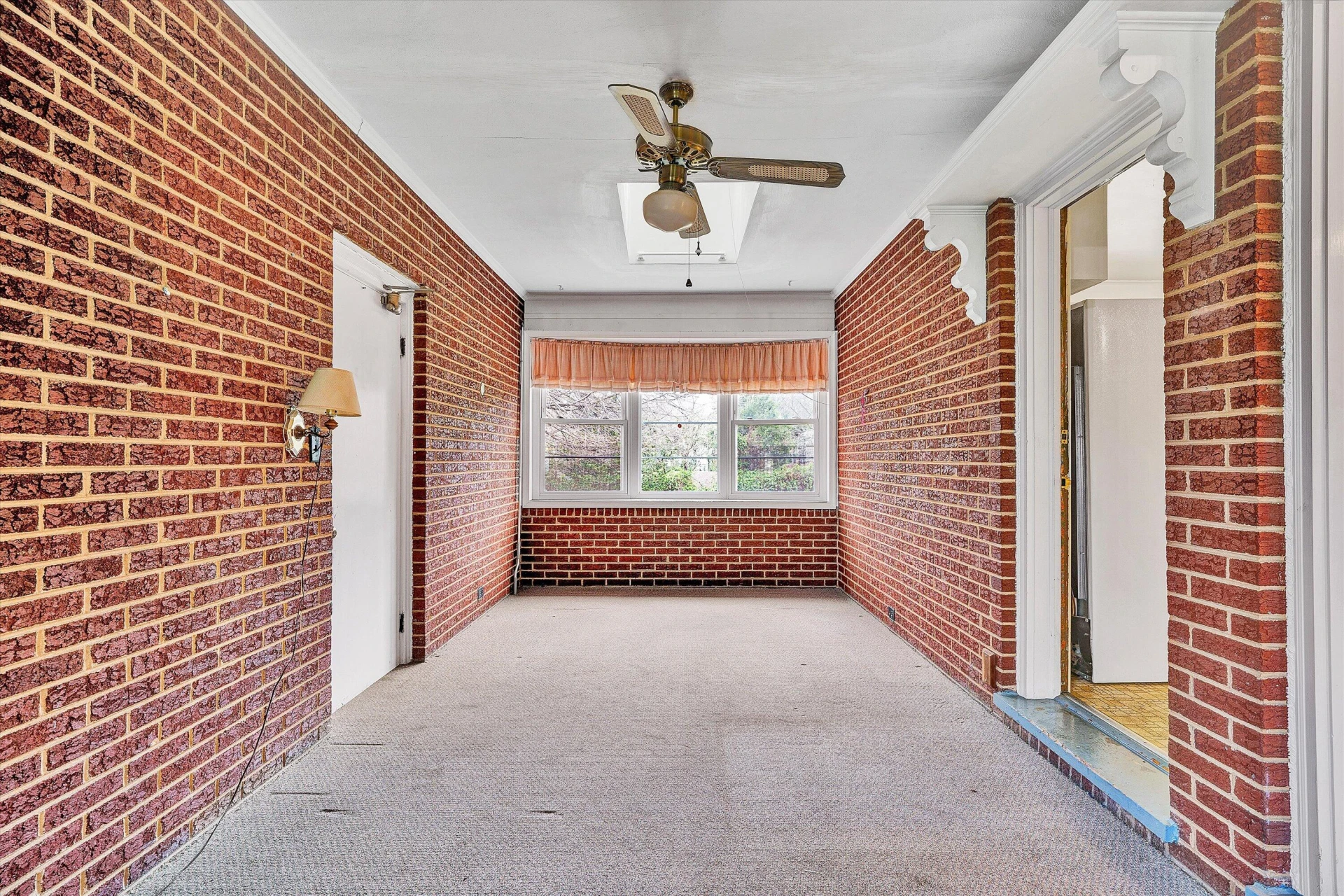 3038 Dover DR - Photo 13