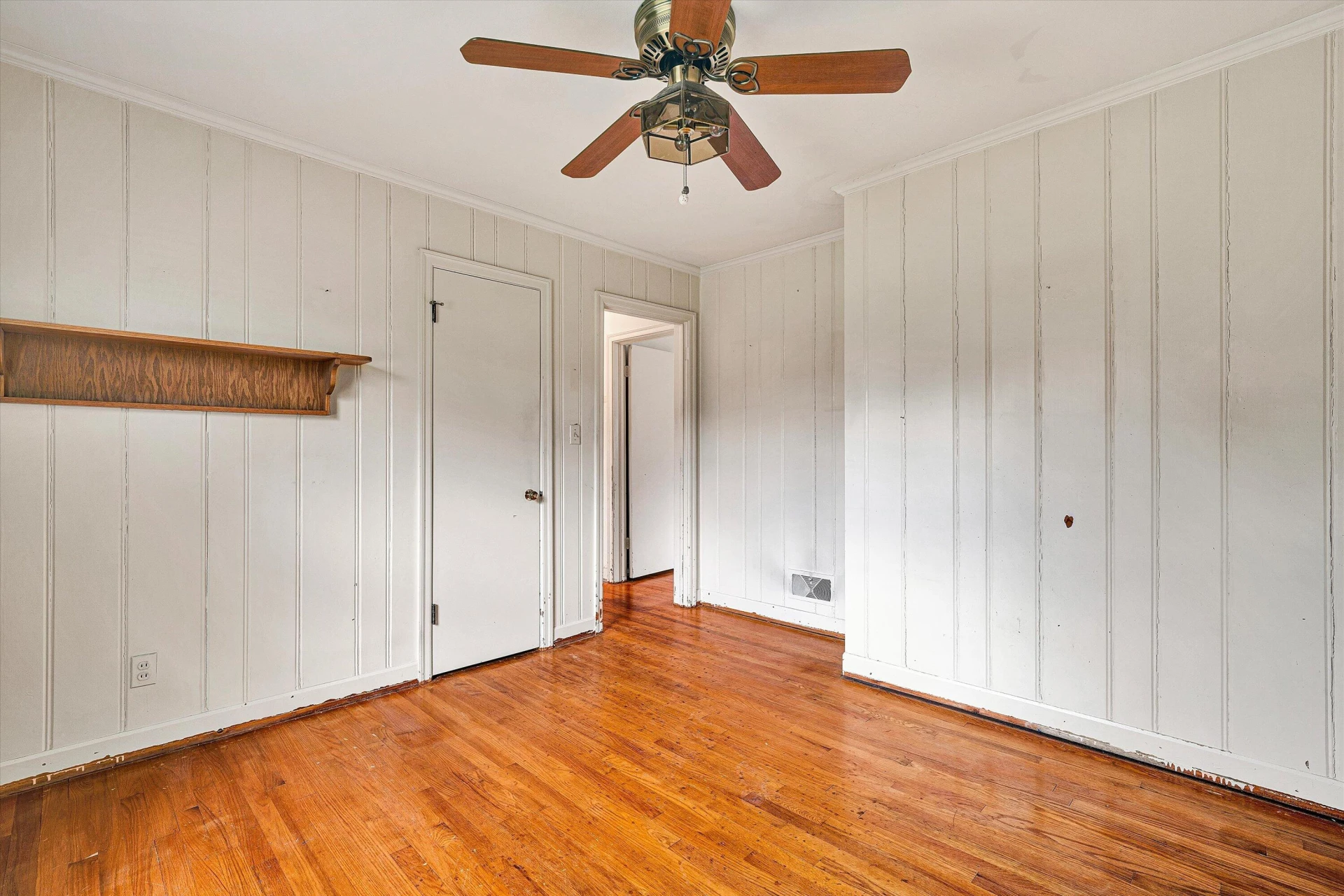 3038 Dover DR - Photo 15