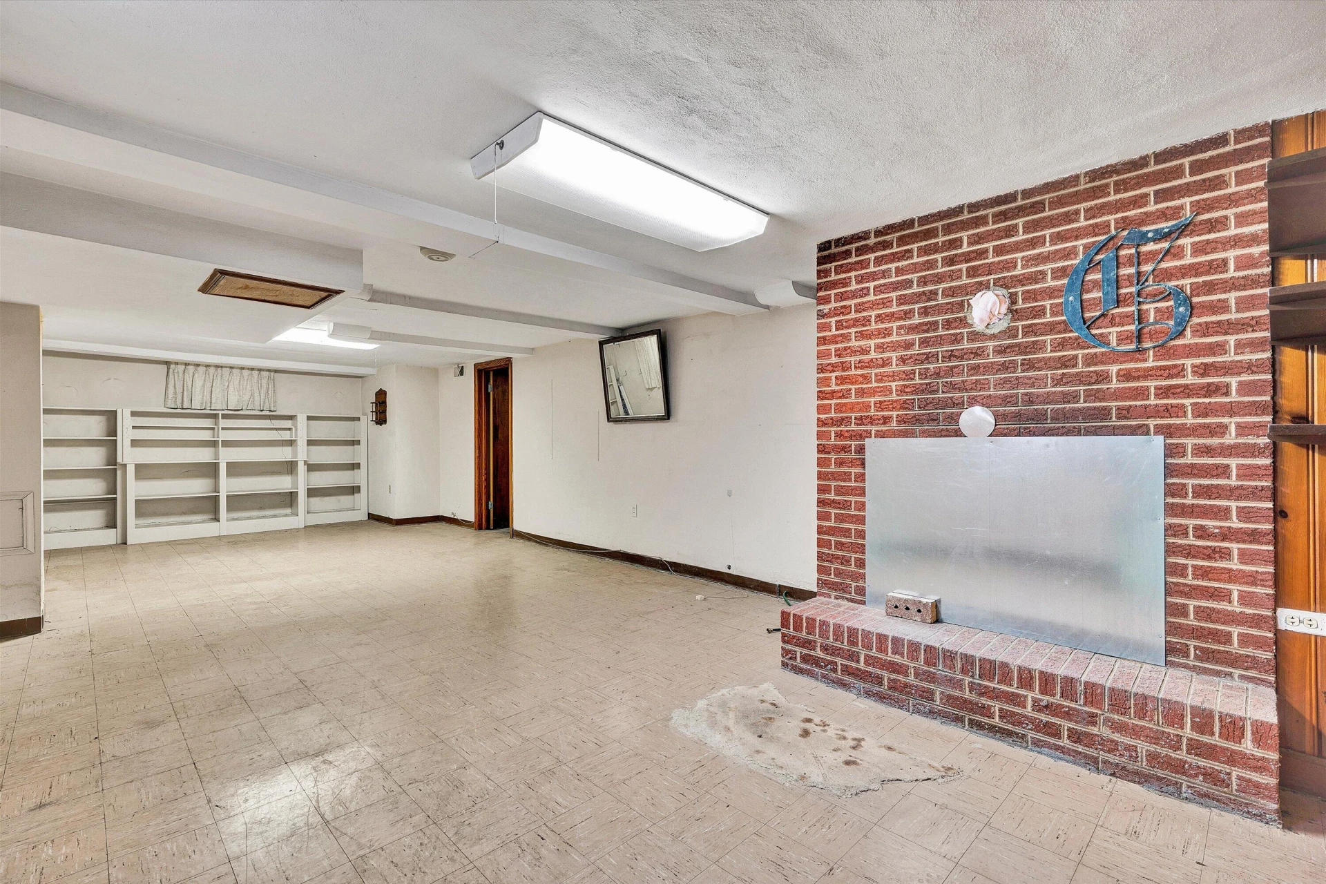 3038 Dover DR - Photo 27