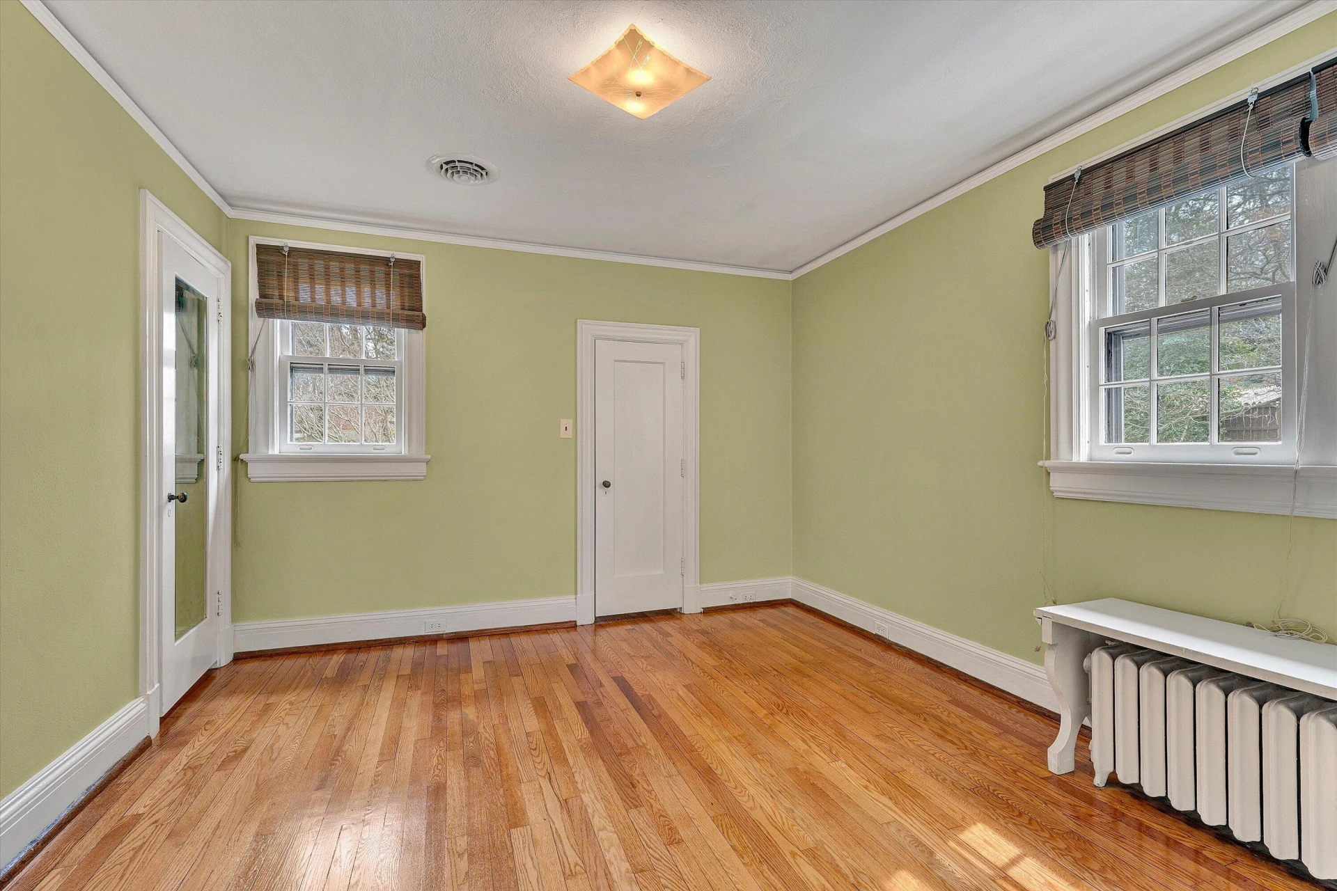 2610 Longview AVE - Photo 32
