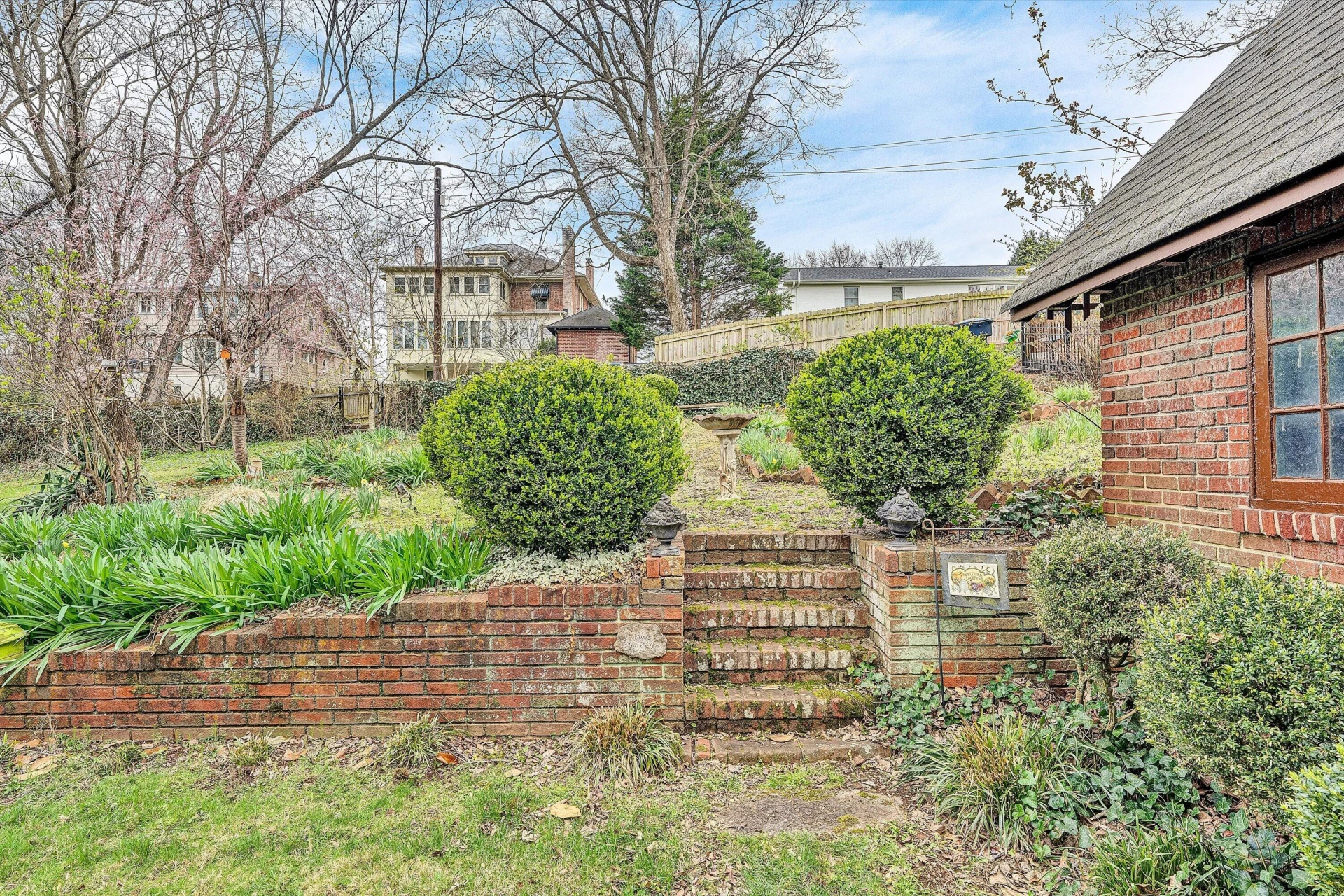 2610 Longview AVE - Photo 59