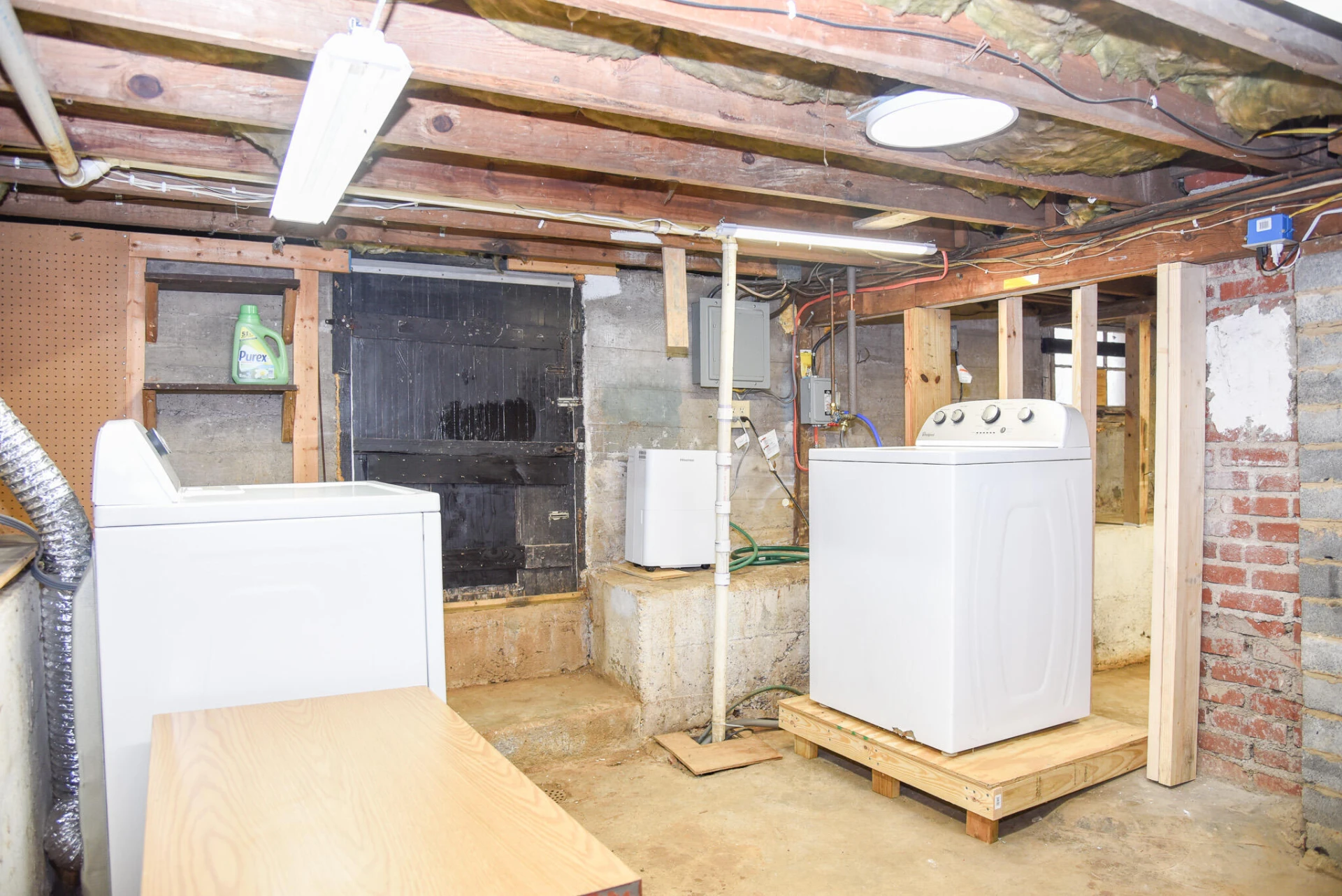 2427 Ravenwood AVE - Photo 16