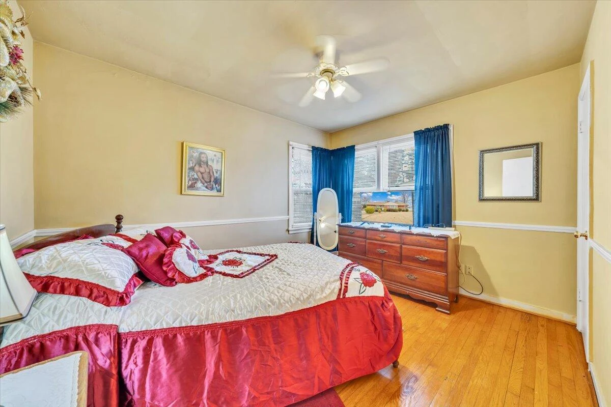 3222 Wentworth AVE - Photo 21