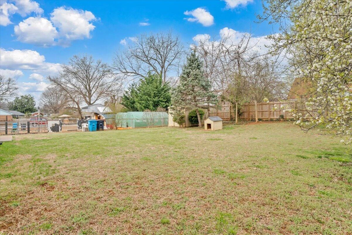 3222 Wentworth AVE - Photo 24