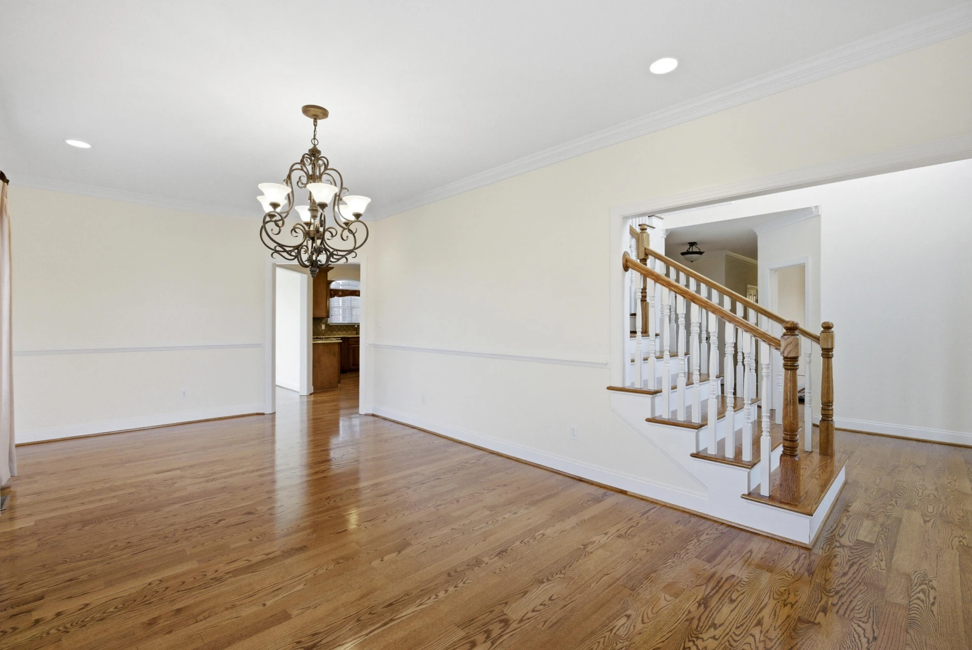 1080 Remington RD - Photo 19
