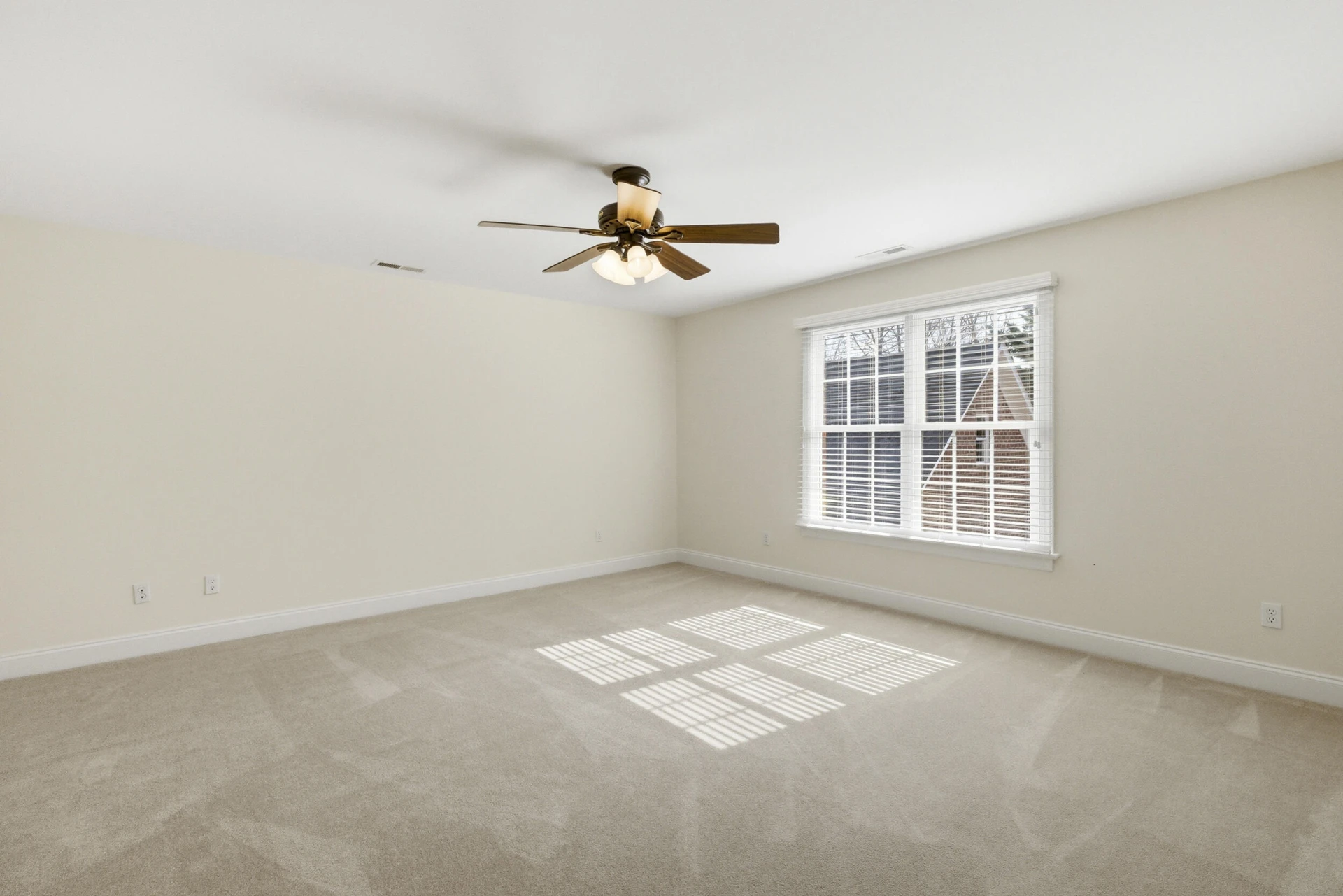 1080 Remington RD - Photo 41