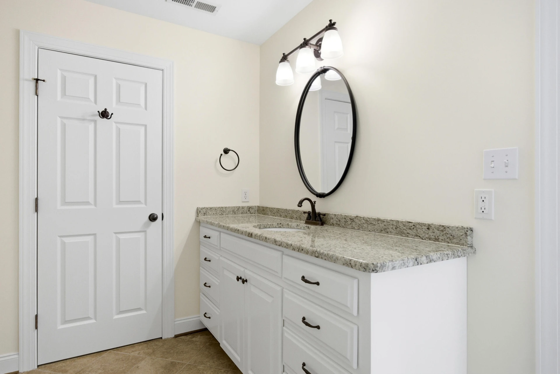1080 Remington RD - Photo 43