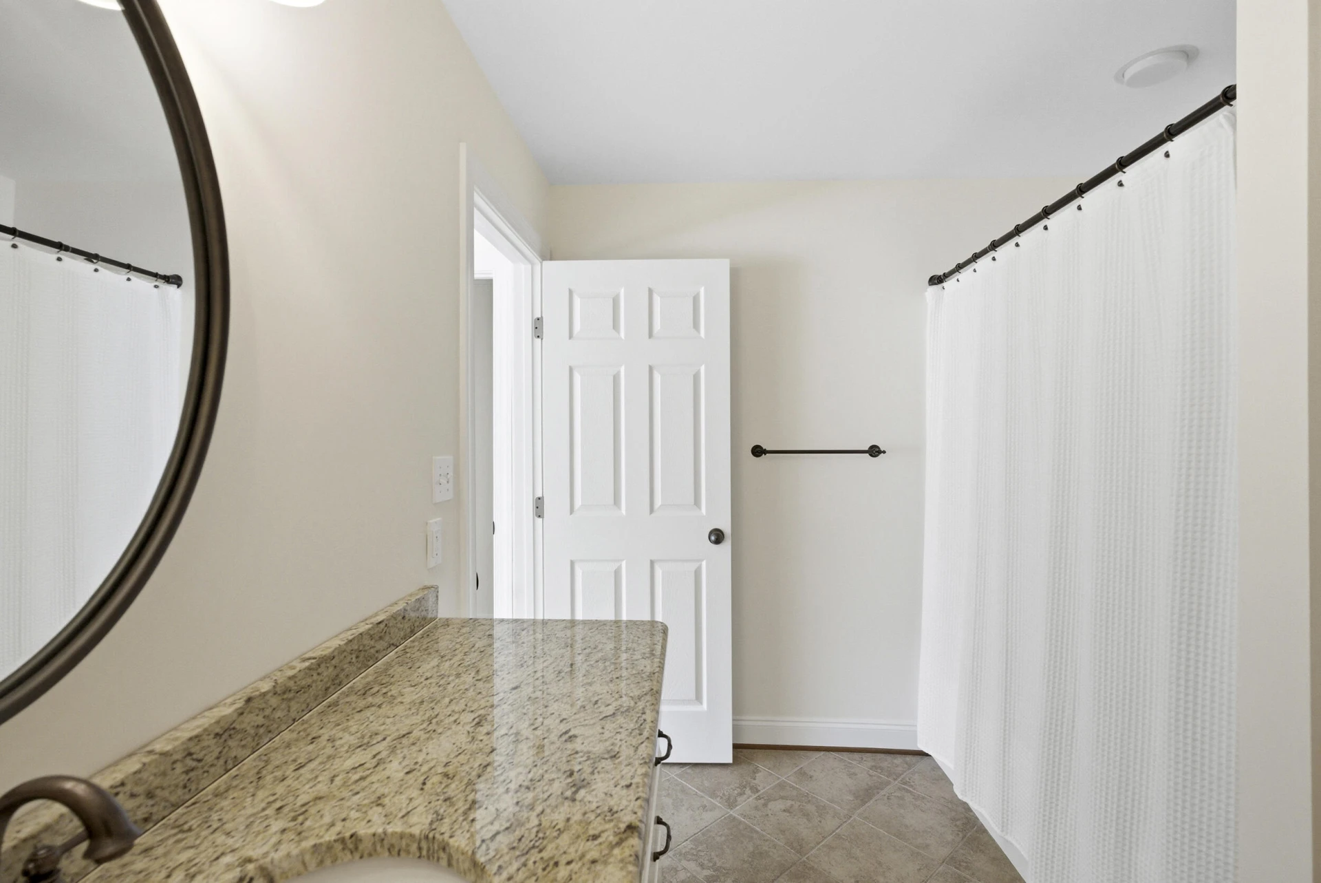 1080 Remington RD - Photo 44
