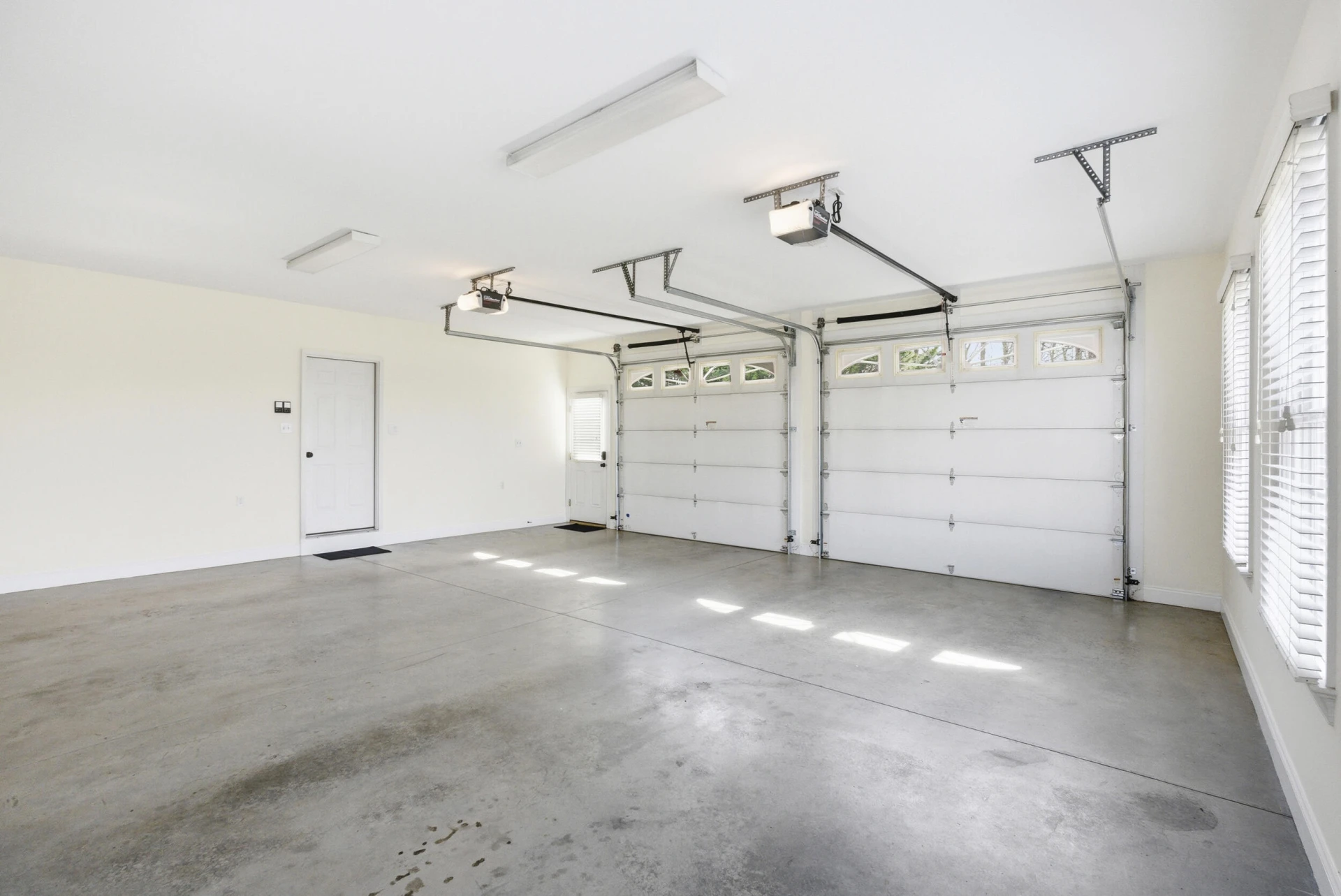 1080 Remington RD - Photo 56