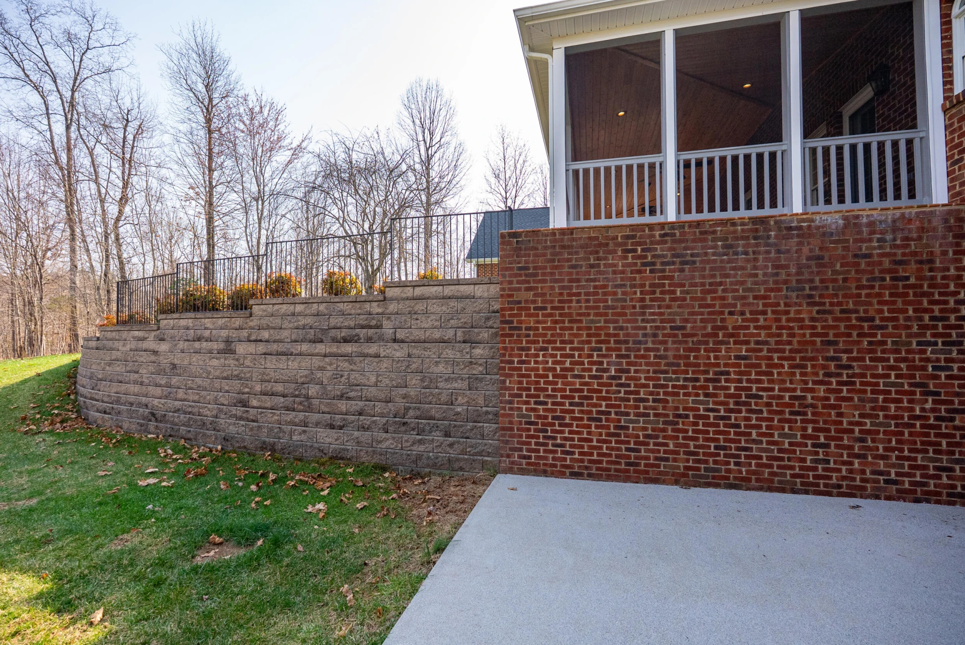 1080 Remington RD - Photo 67