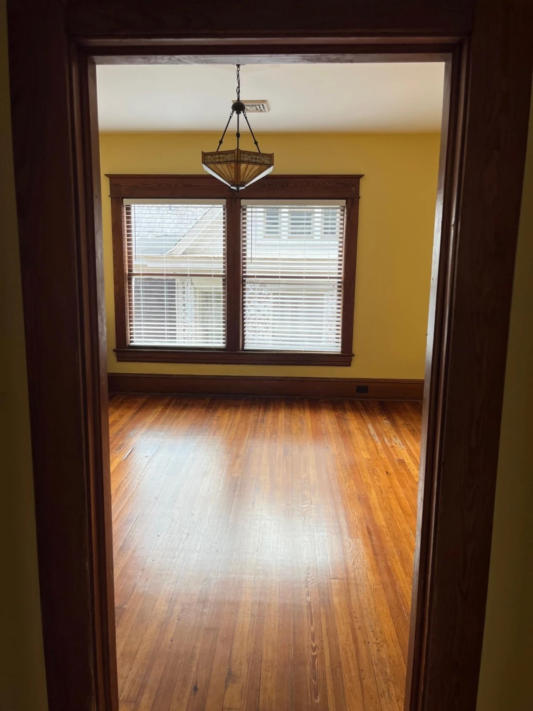 430 Day AVE - Photo 10