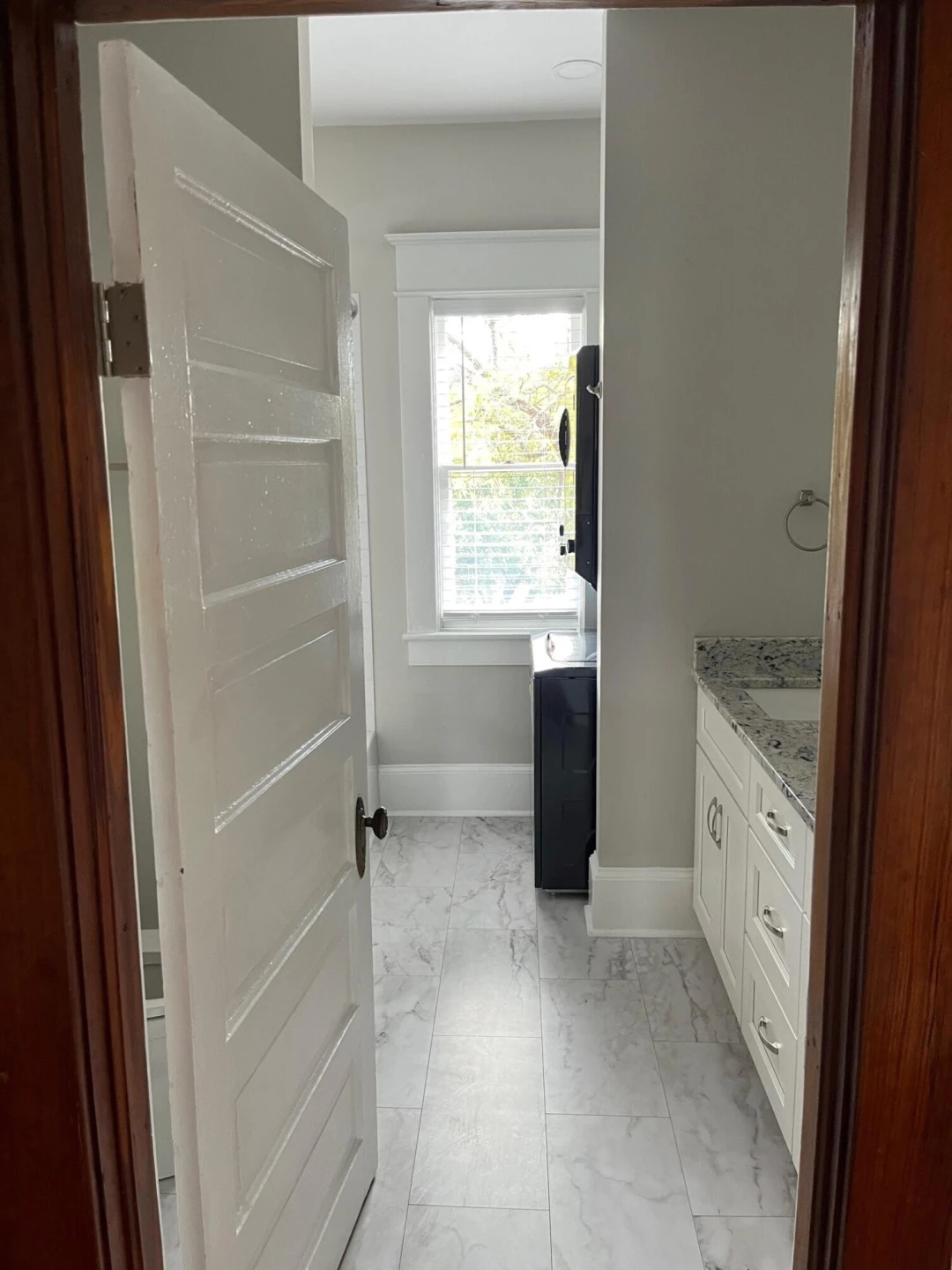 430 Day AVE - Photo 11