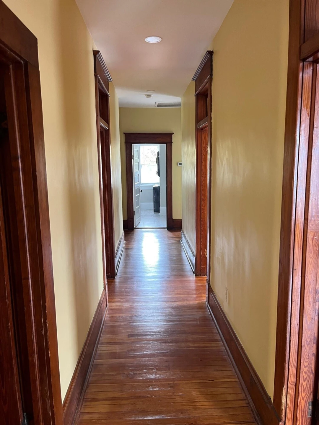430 Day AVE - Photo 8