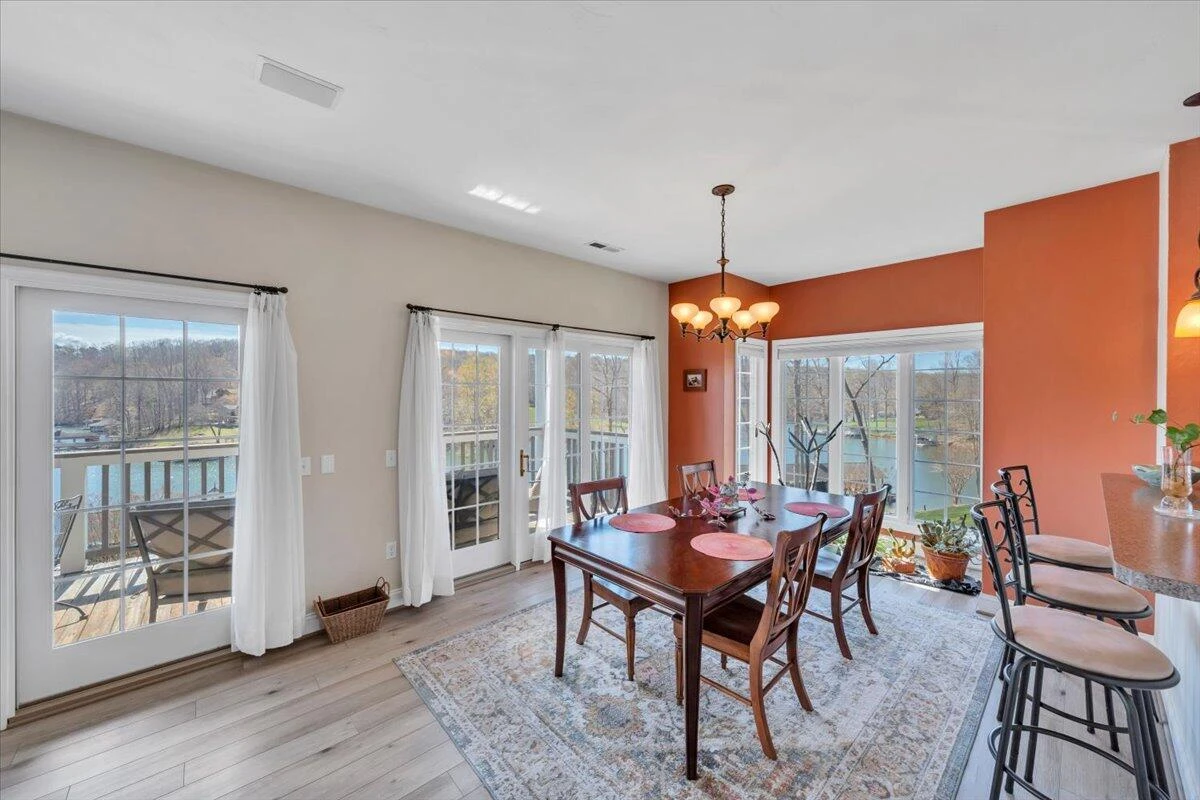 335 Pointe Shore DR #308 - Photo 16