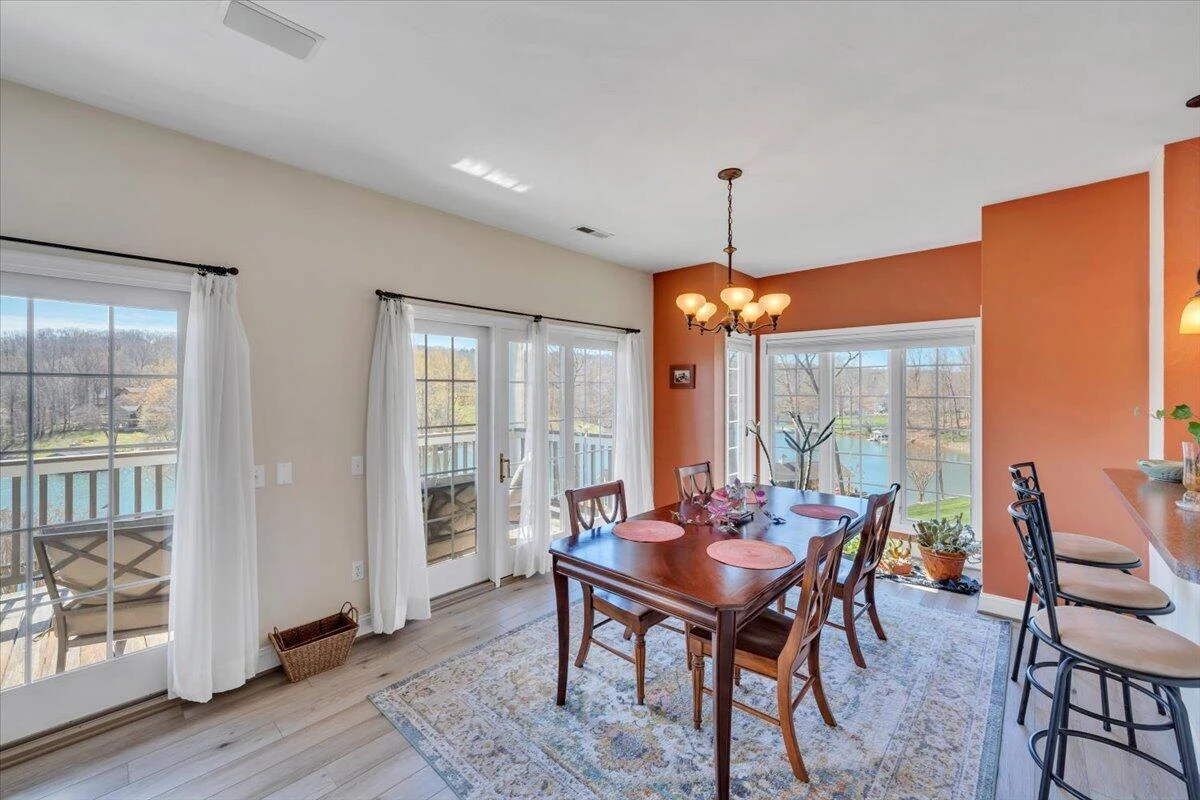 335 Pointe Shore DR #308 - Photo 17
