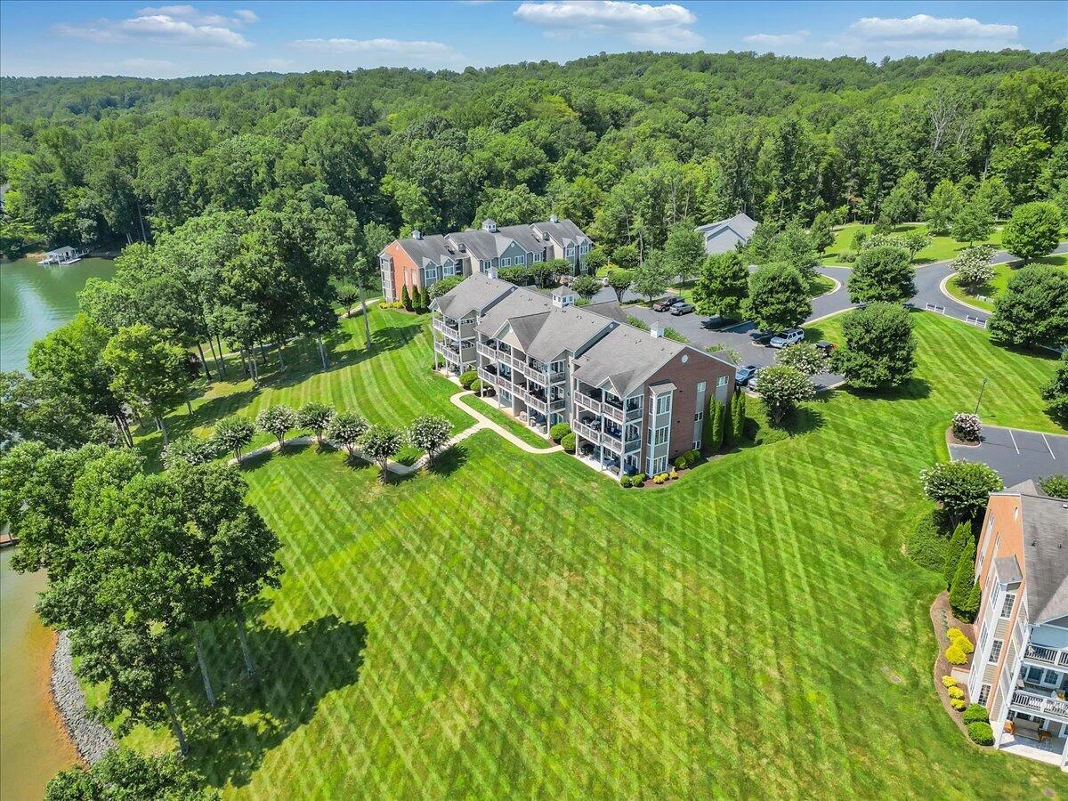 335 Pointe Shore DR #308 - Photo 94