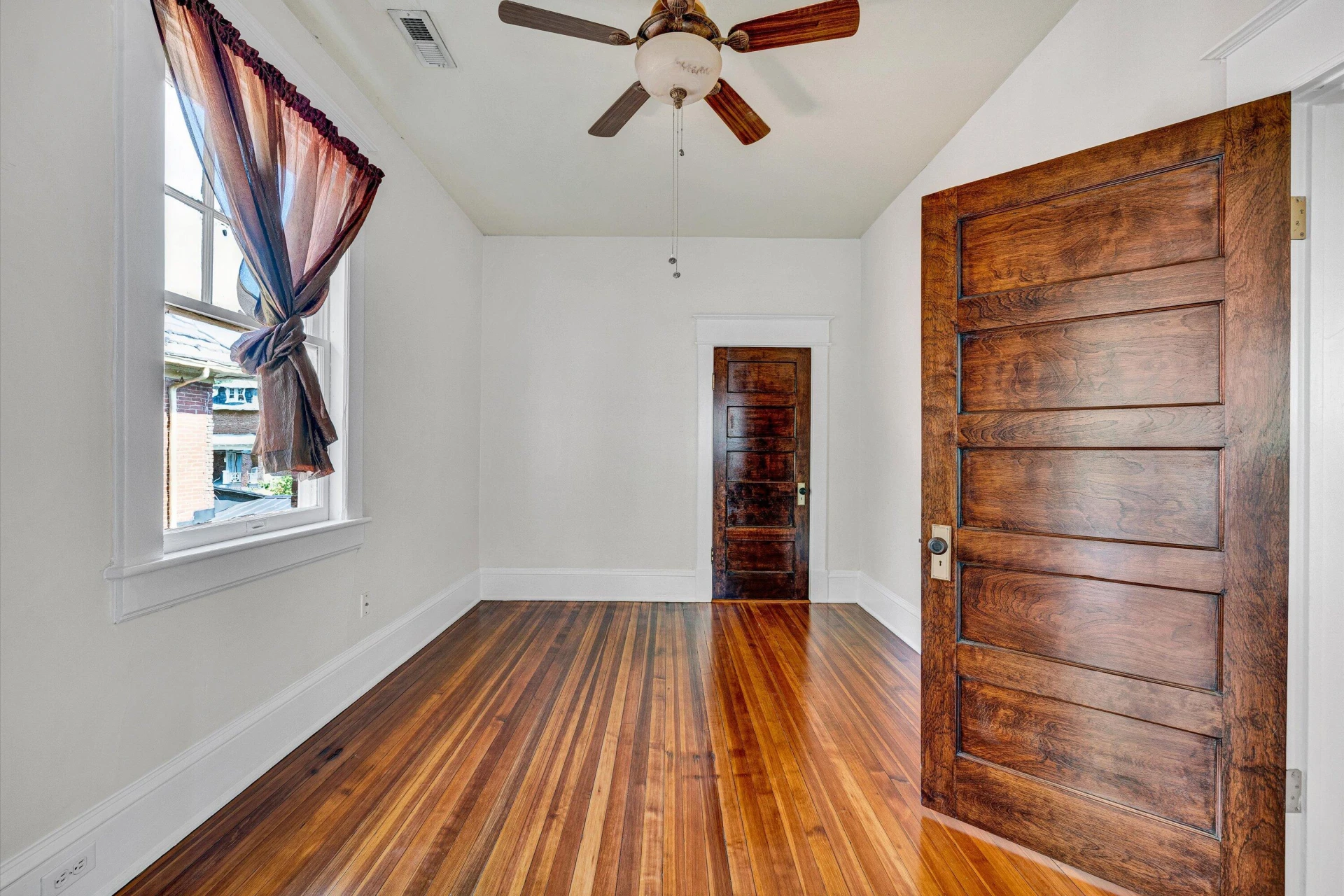 818 Day AVE - Photo 21