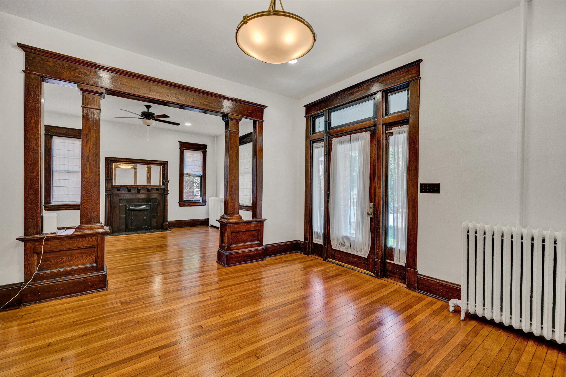 818 Day AVE - Photo 5