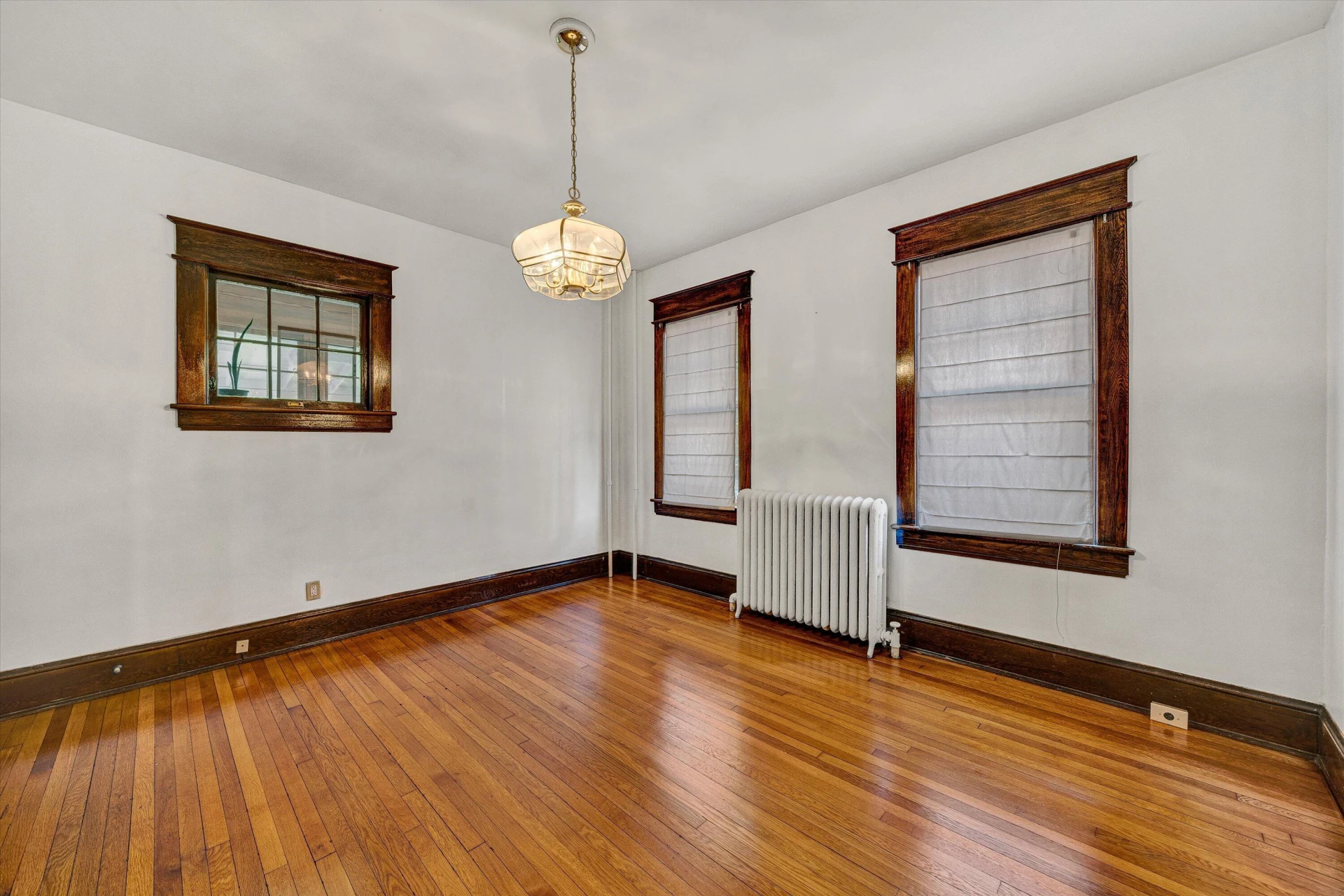 818 Day AVE - Photo 7