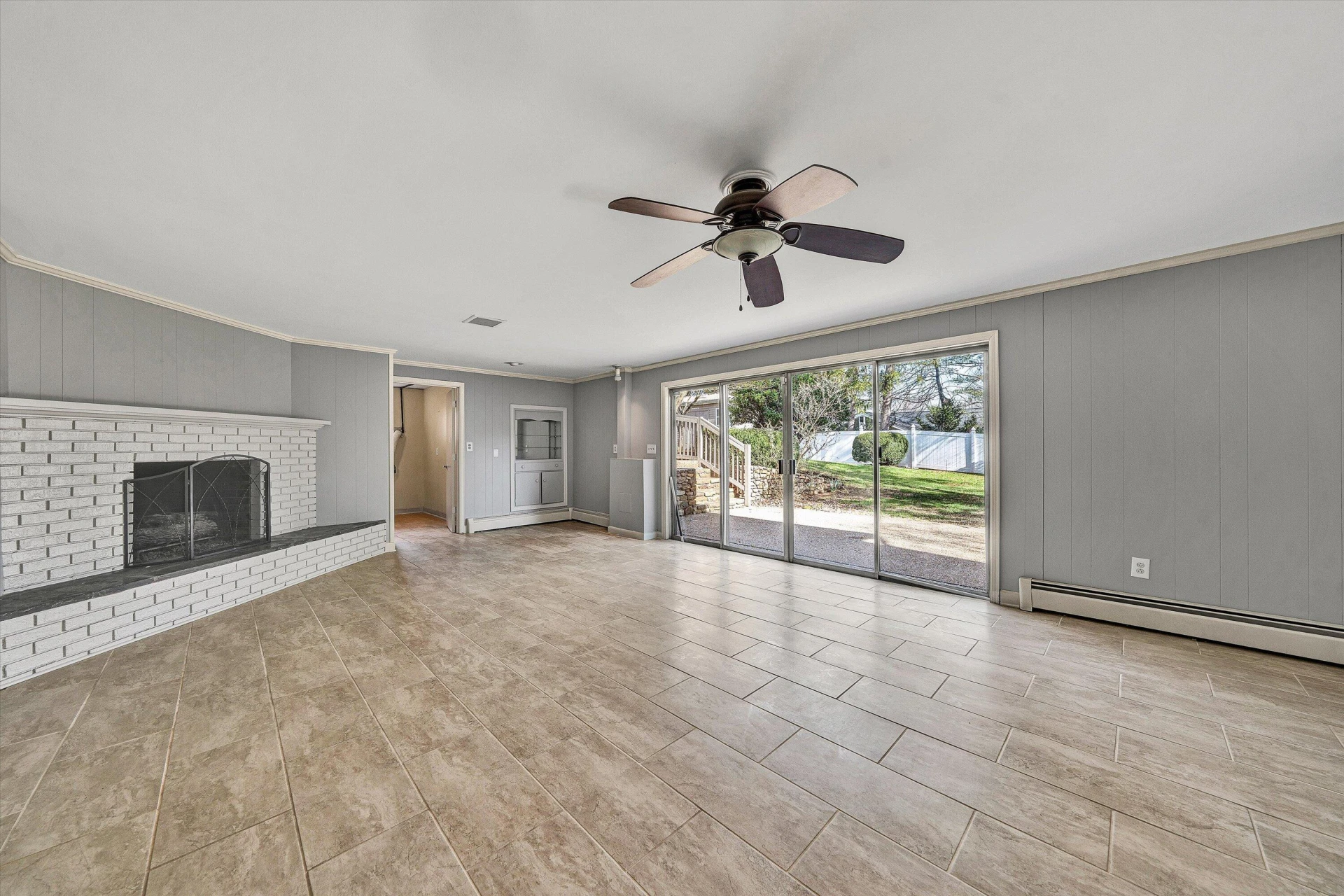2240 Pommel DR - Photo 31