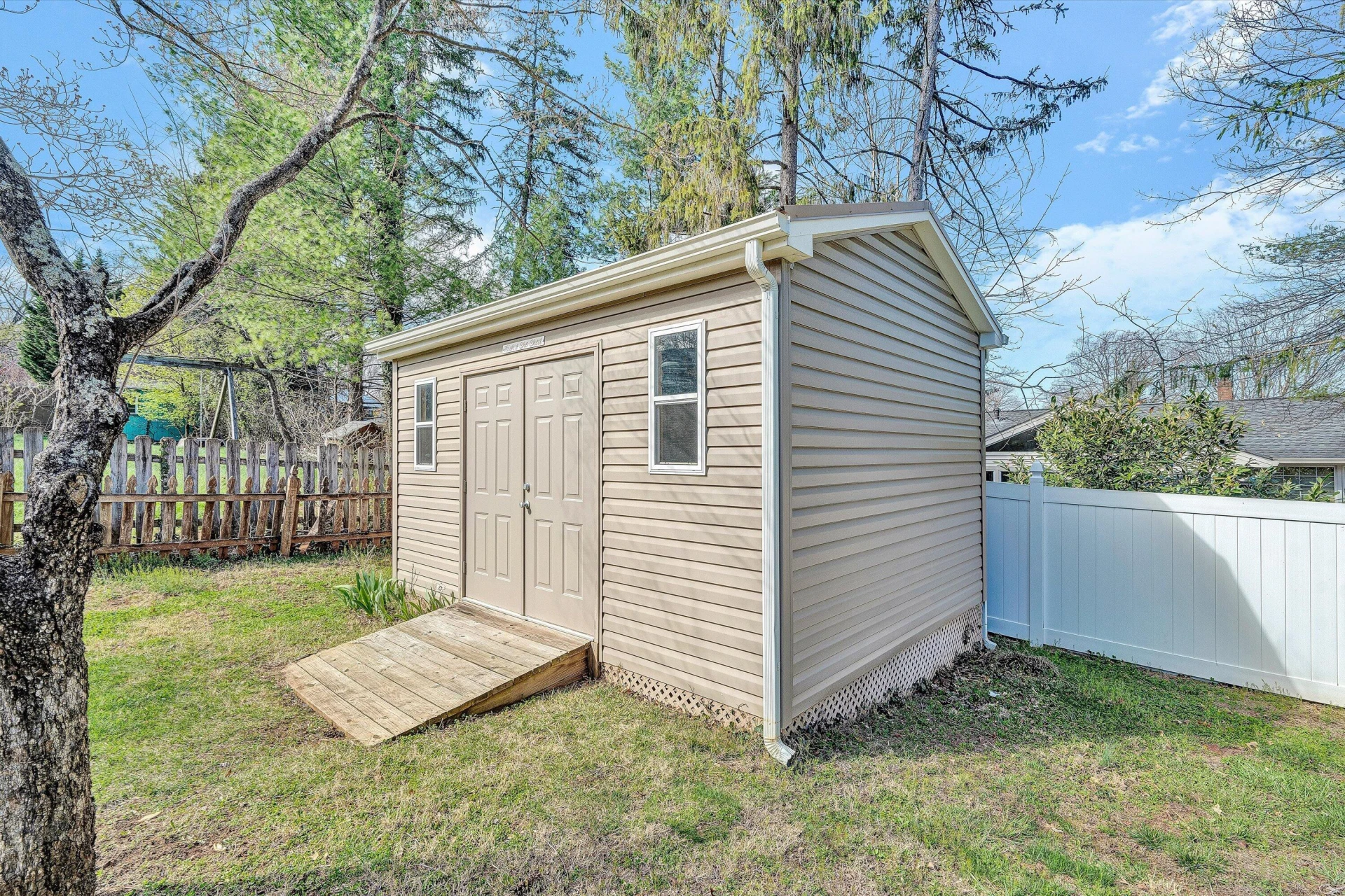 2240 Pommel DR - Photo 44
